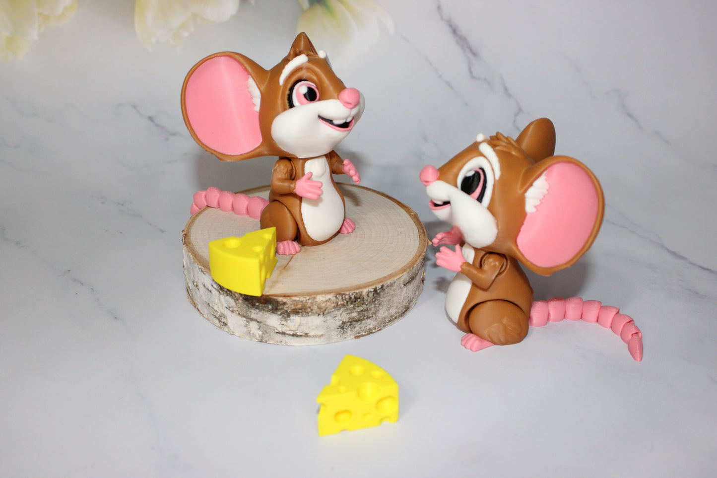 Mouse with Cheese 3D Printed Articulated Figurine - Wonderland 3D Printing