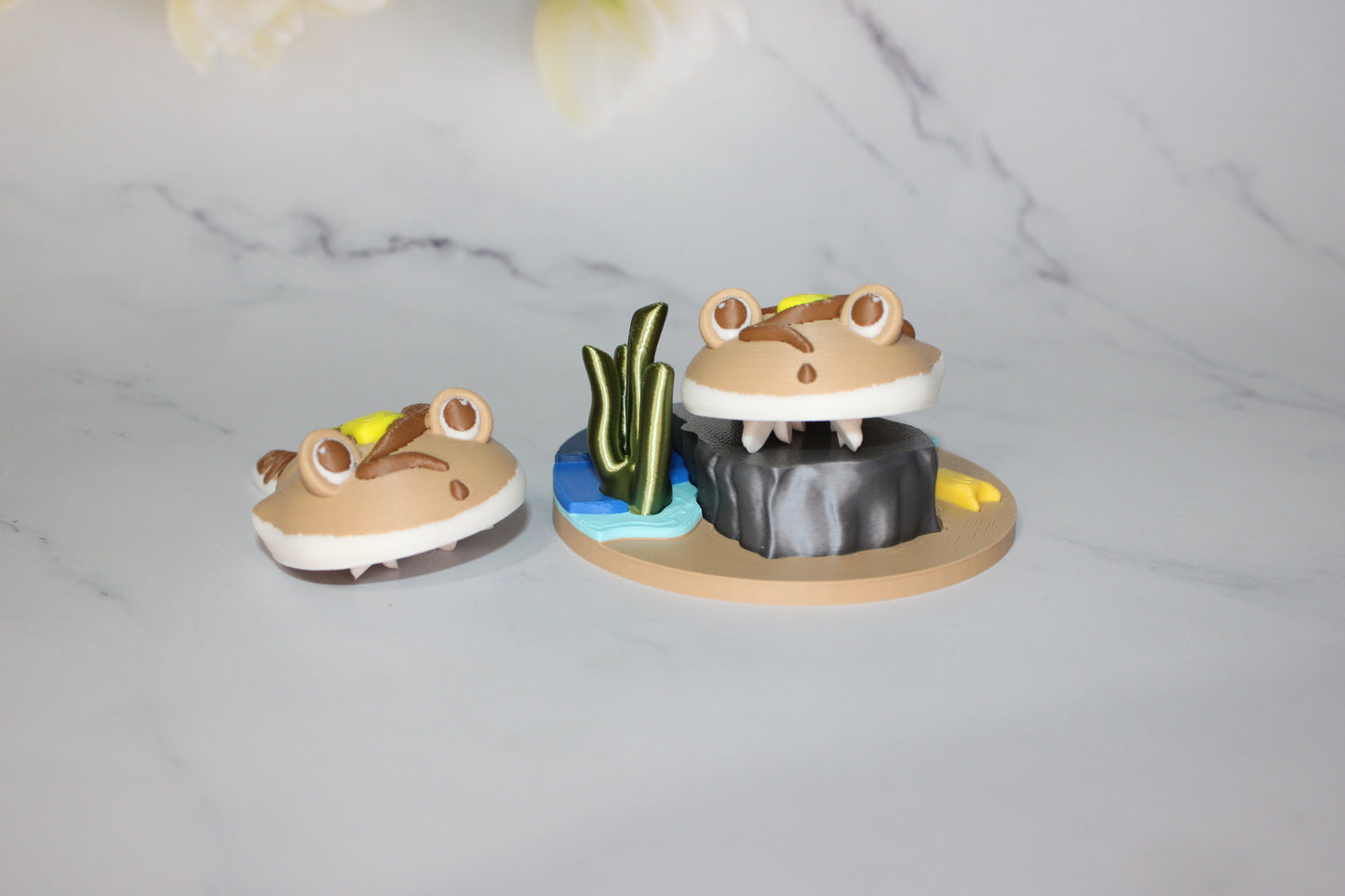 Pancake or Horseshoe Crab with Stand 3D Printed Articulated Flexi Figurine - Wonderland 3D Printing