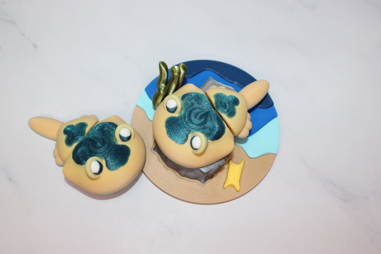 Pancake or Horseshoe Crab with Stand 3D Printed Articulated Flexi Figurine - Wonderland 3D Printing