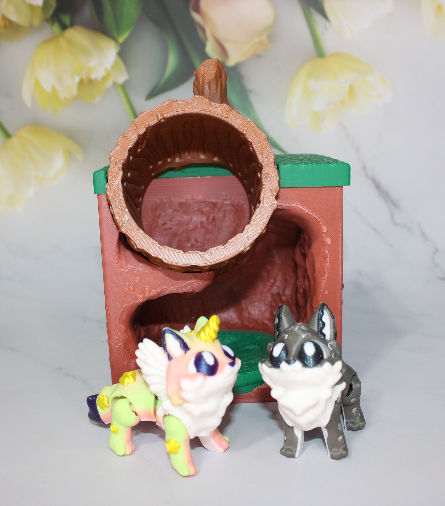 Lynx or Mythical Lynx with Den Options 3D Printed Articulated Flexi Figurine - Wonderland 3D Printing