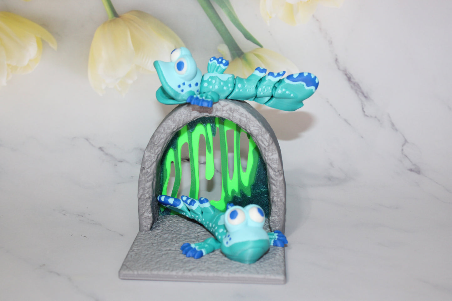 Mud Skipper with Slime Cave 3D Printed Flexi Fidget Articulated Figurine - Wonderland 3D Printing