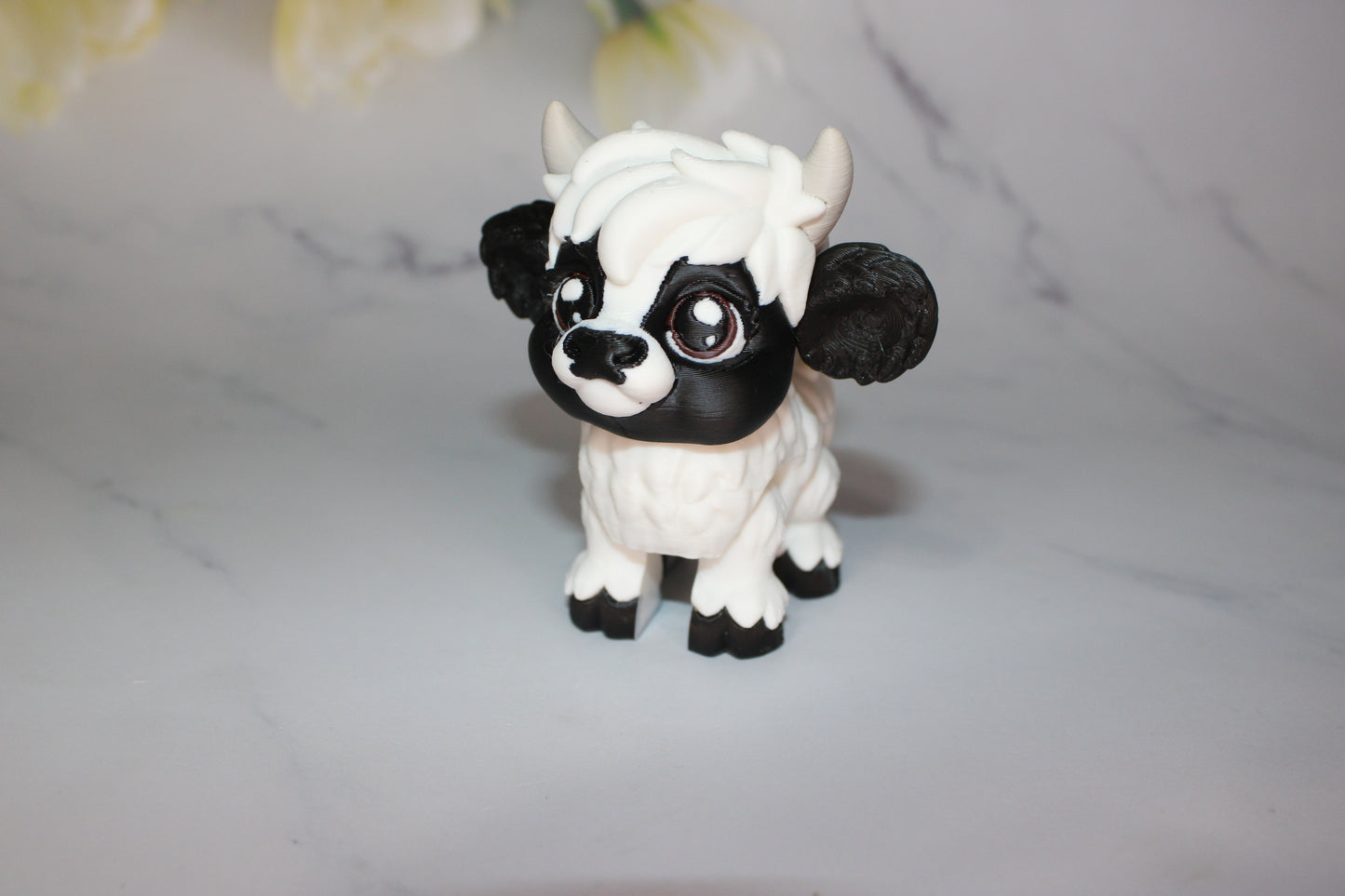 Baby Highland Cow: 3D Printed Articulated Figurine - Wonderland 3D Printing