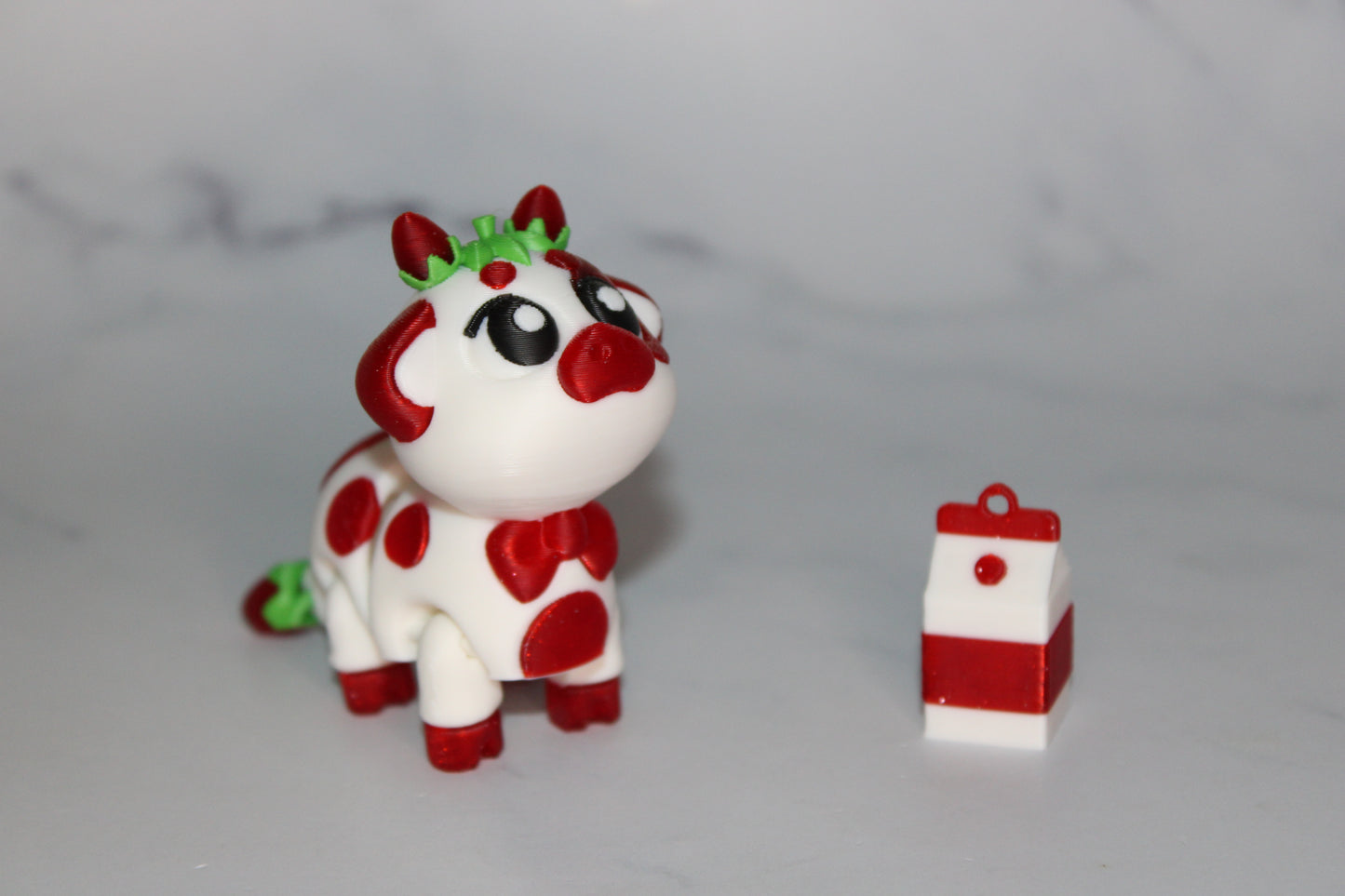 Strawberry Cow with Milk Carton 2 Piece Set-3.5 inches 3D Printed Articulated Flexi Fidget - Wonderland 3D Printing