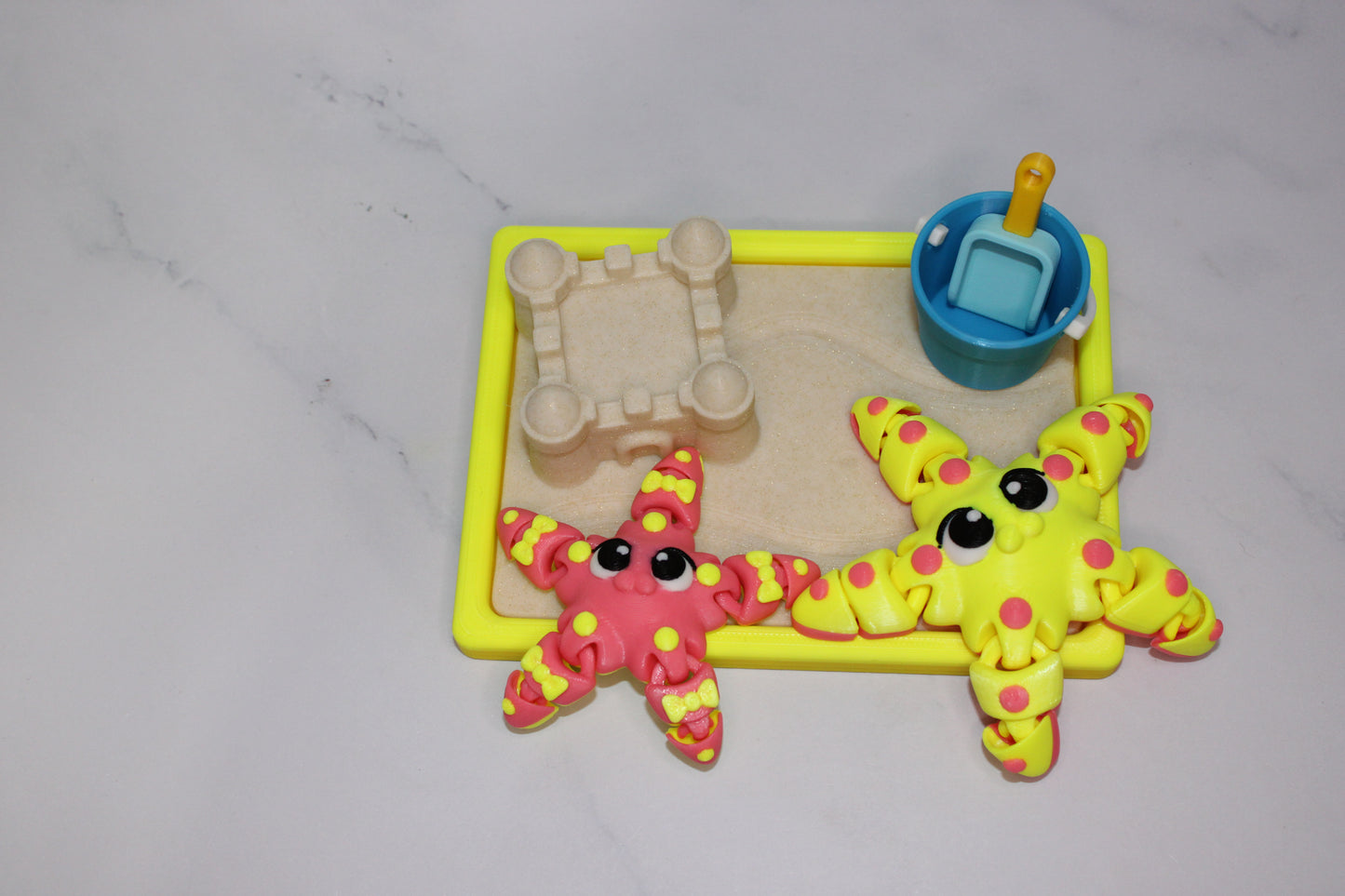 Flexi Starfish and Sand Playset 3D Printed Articulated Flexi Fidget - Wonderland 3D Printing