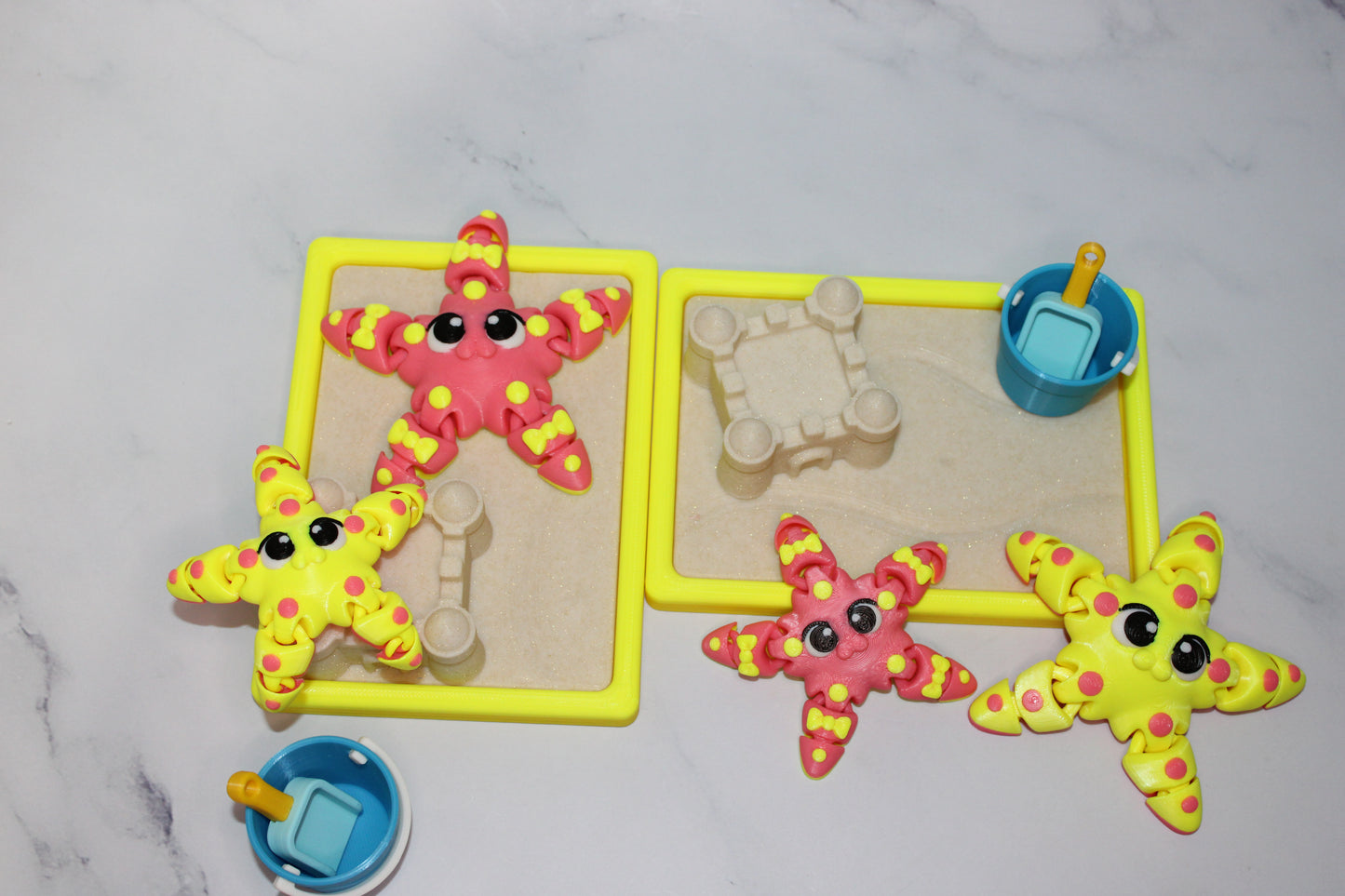 Flexi Starfish and Sand Playset 3D Printed Articulated Flexi Fidget - Wonderland 3D Printing
