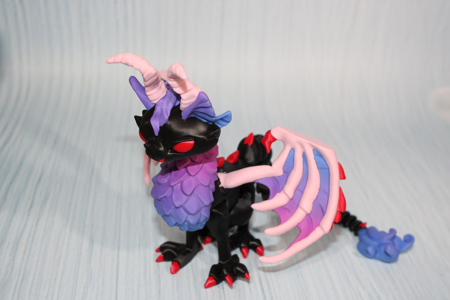Twisty Cat Dragon 9.5" Long x 5.5" tall - Wonderland 3D Printing