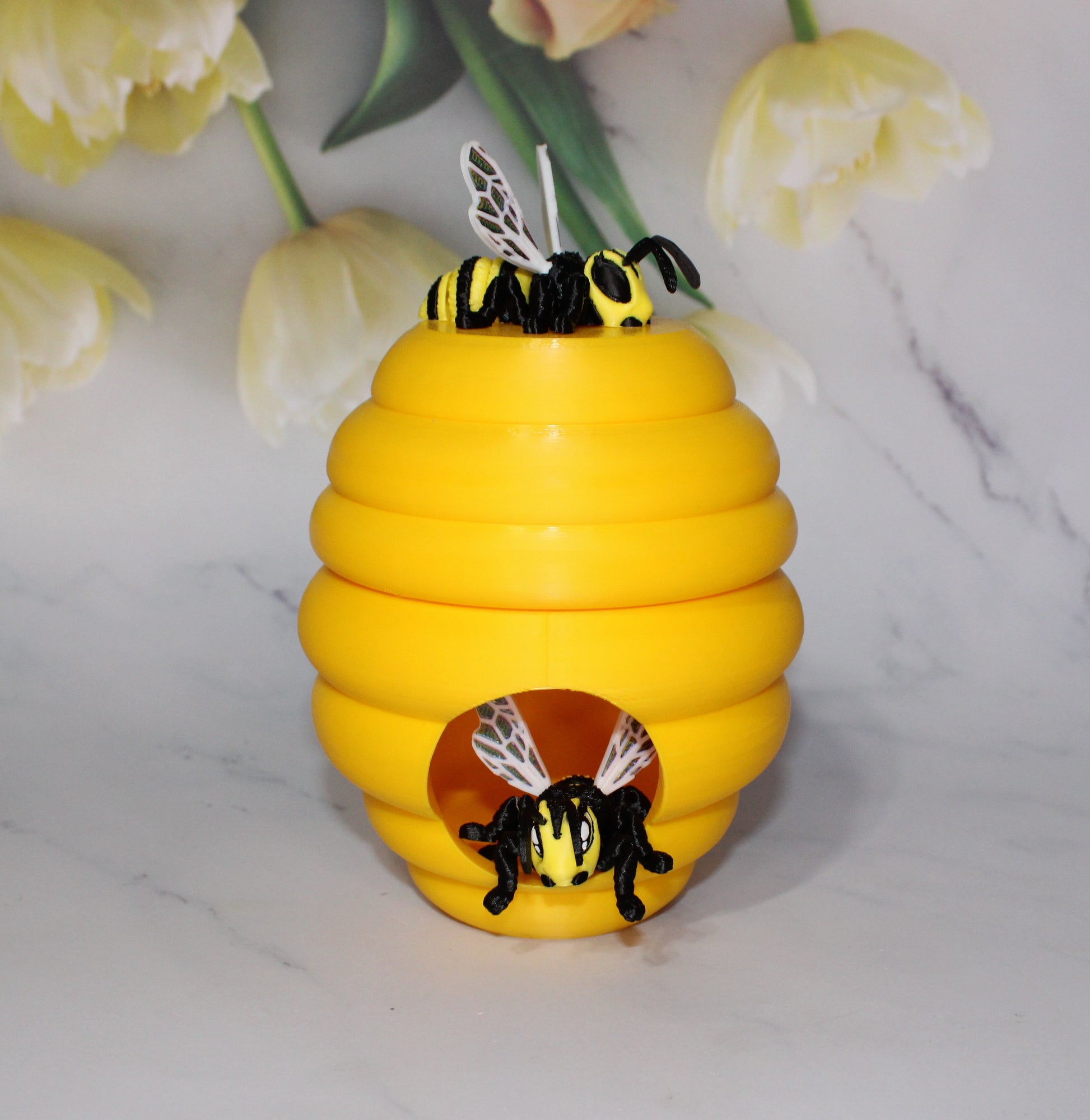Bee with Hive Options 3D Printed Articulated Flexi Fidget Figurine - Wonderland 3D Printing