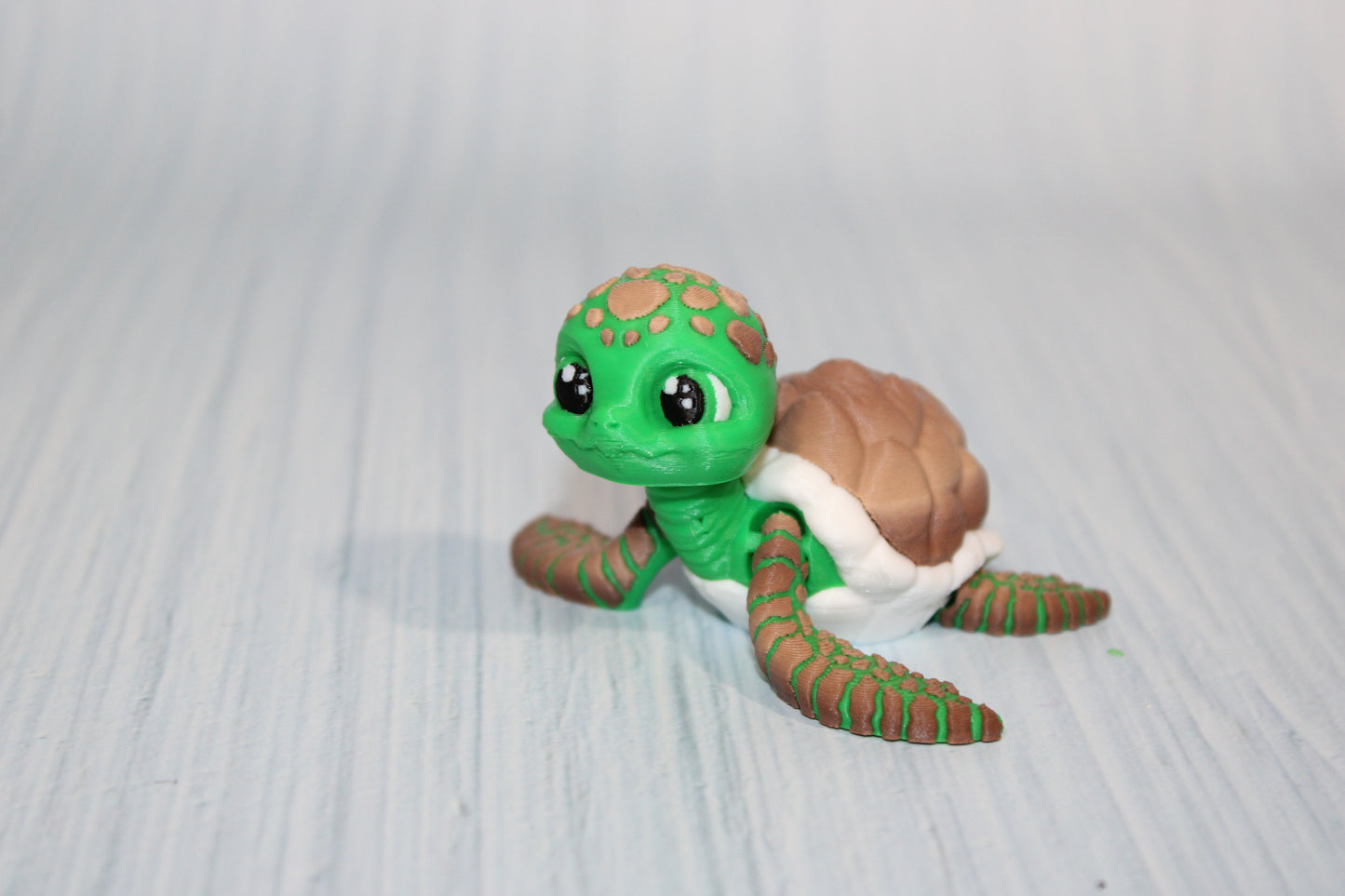 3D Printed tiny sea turtle 2.5" - Wonderland 3D Printing