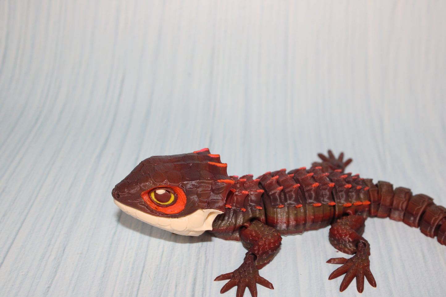 Crocodile Skink 6.5" long - Wonderland 3D Printing
