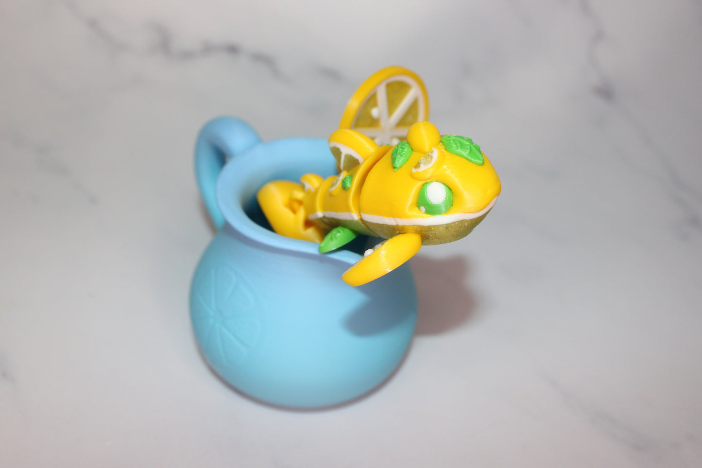 Lemonade Shark with Lemonade Pitcher Options 3D Printed Articulated Flexi Figurine - Wonderland 3D Printing
