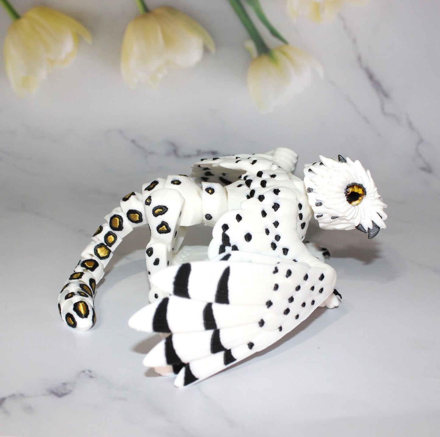 Gryphon 9 inches x10.5 in wingspan-3D Printed Articulated Flexi Fidget Figurine - Wonderland 3D Printing