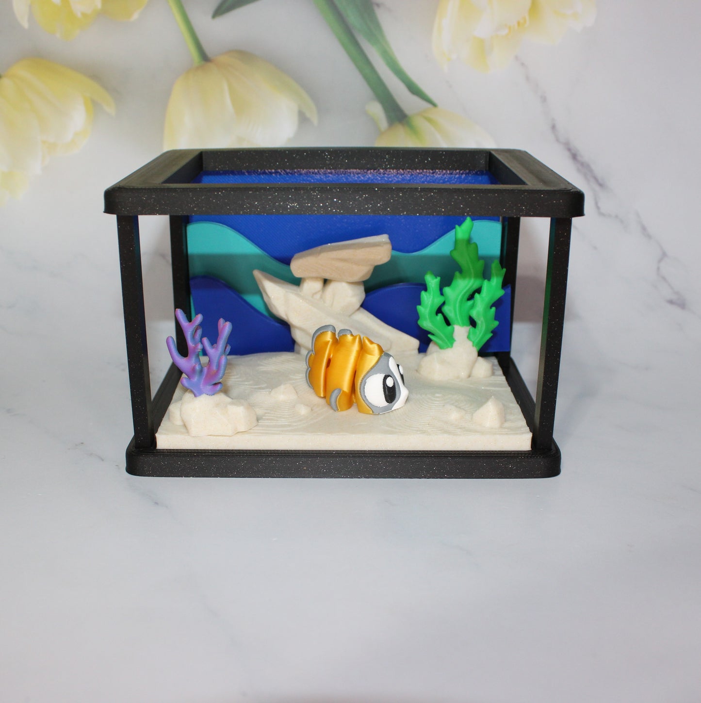 9 Flexi Tropical Fish with Fish Tank -3 Tropical Fish, 1 Octopus, 1 Killer Whale, 2 Seals,1 Lobster and 1 Sea Turtle-3D Printed Flexi Fidget - Wonderland 3D Printing