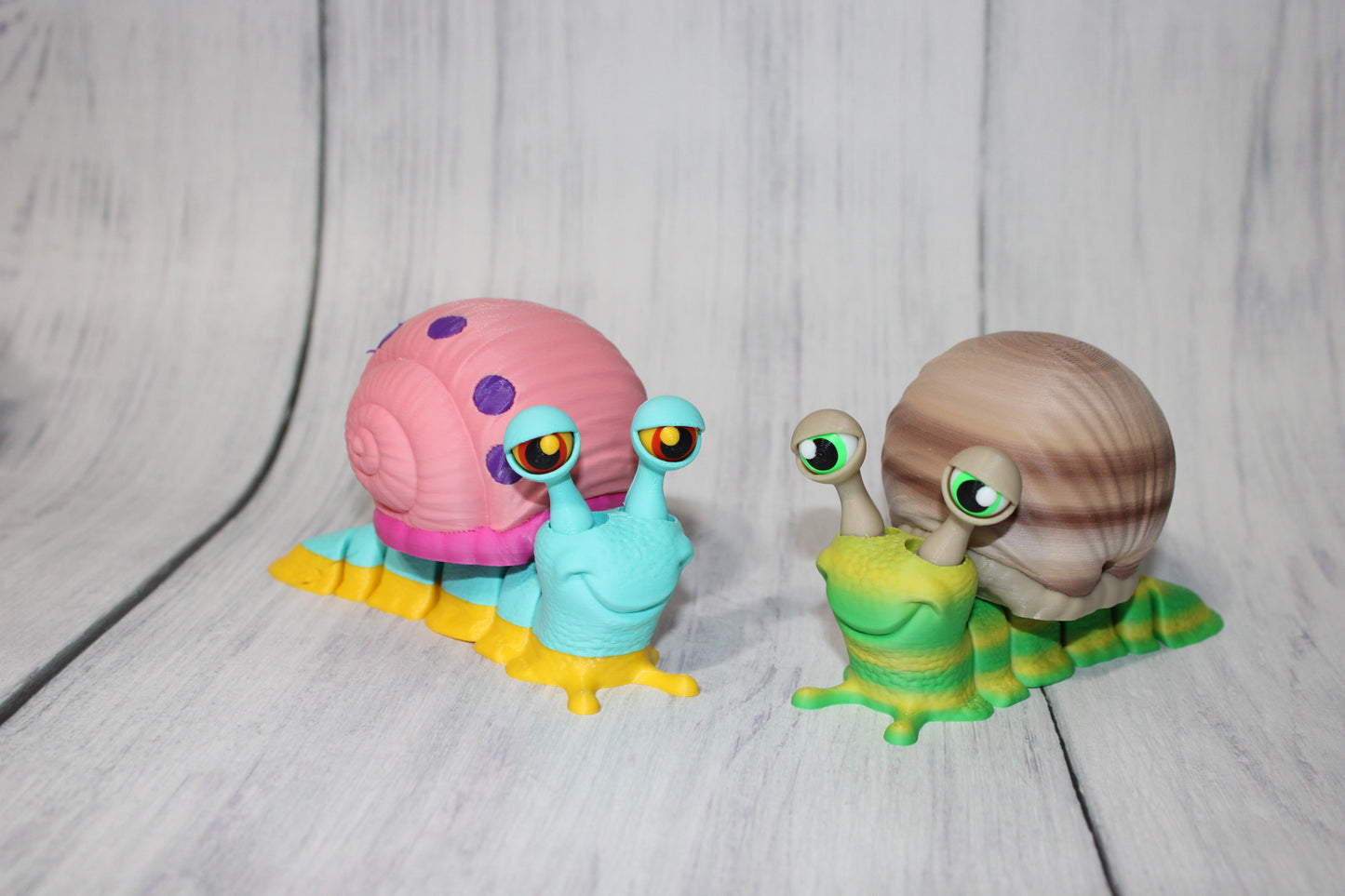 Flexi Snail 5 inches long by 3 inches Tall 3D Printed Articulated Flexi Fidget Figurine - Wonderland 3D Printing