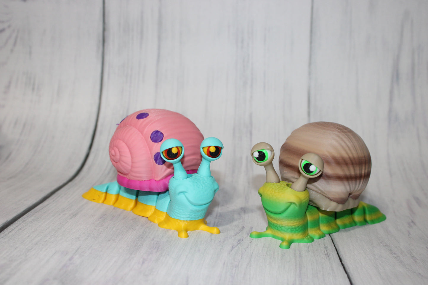 Flexi Snail 5 inches long by 3 inches Tall 3D Printed Articulated Flexi Fidget Figurine - Wonderland 3D Printing