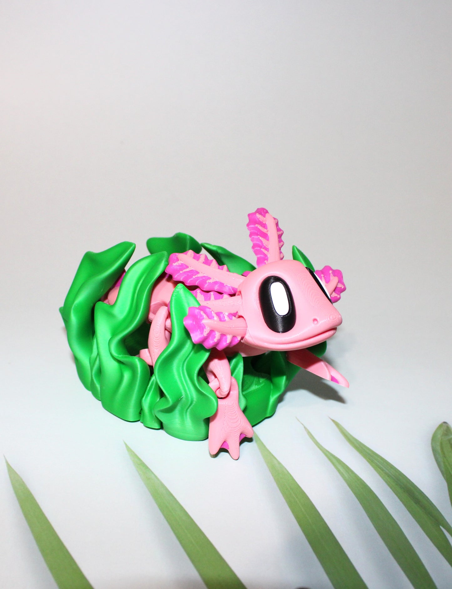 Flexi Axolotl with Flexi Seaweed 6 inches Long-3D Printed Flexi Articulated Figurines - Wonderland 3D Printing