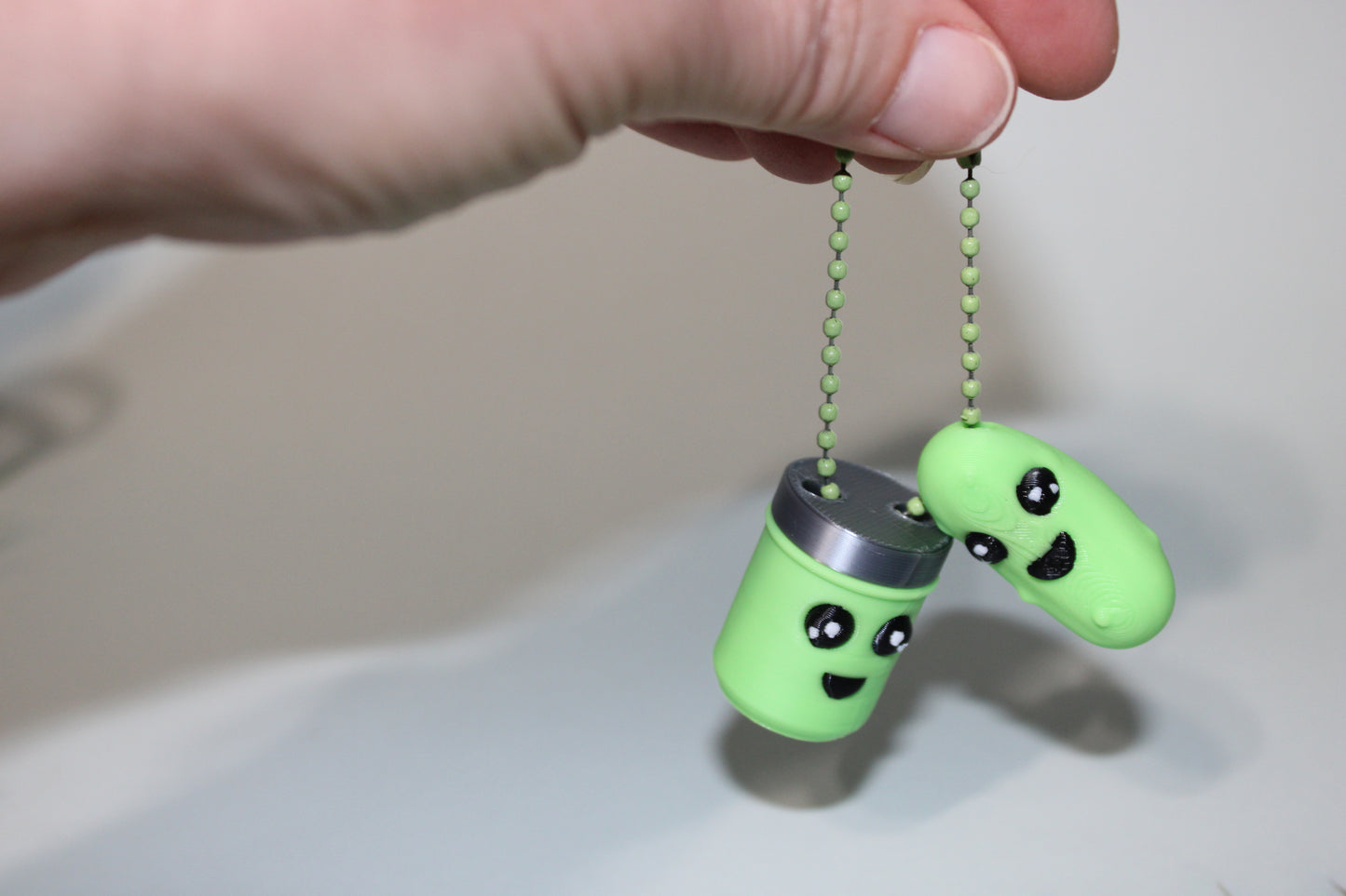 Pickle Turtle 3 inches Long Articulated 3d Printed Figurine - Wonderland 3D Printing