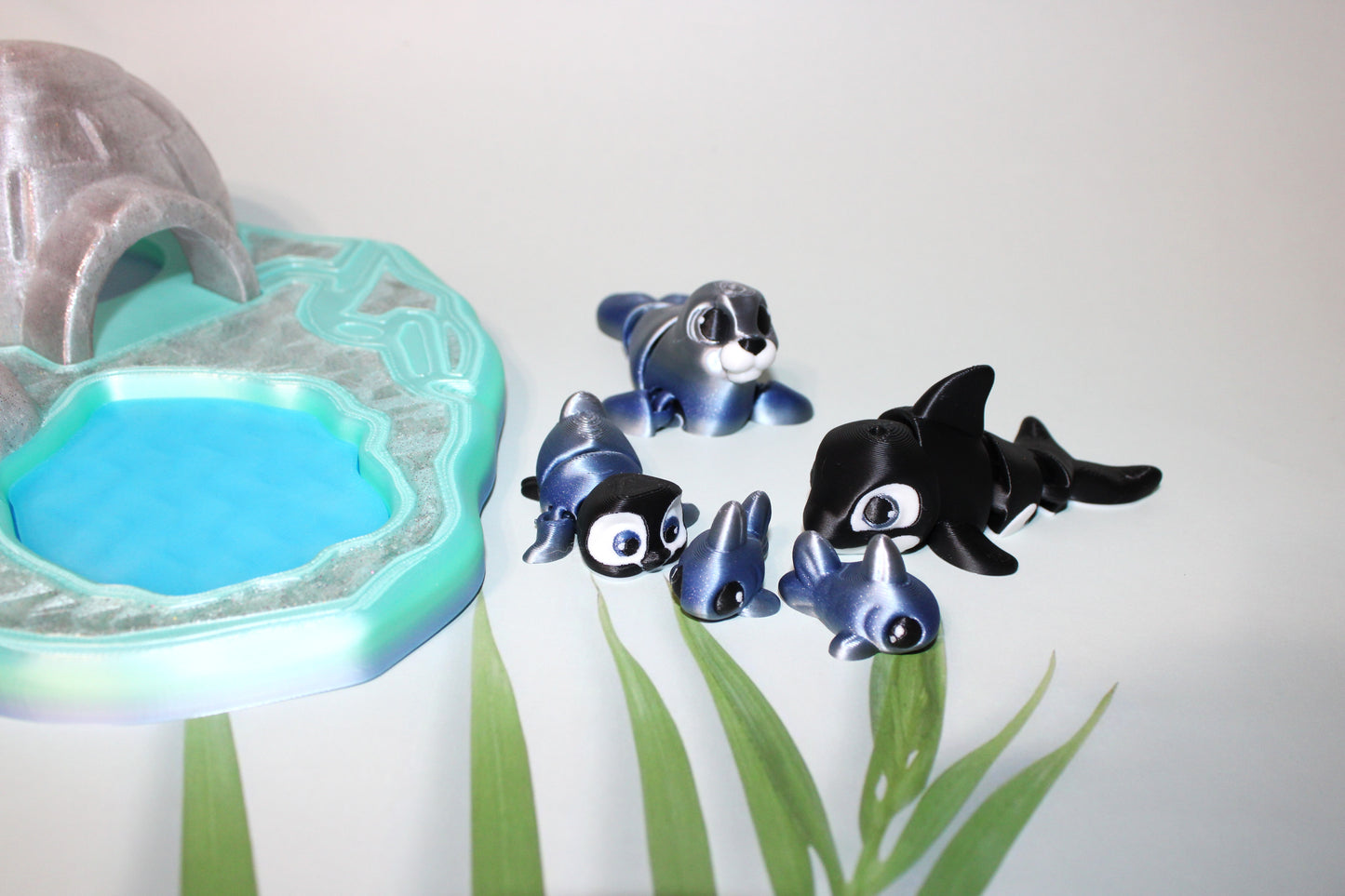 Artic Set: Includes Igloo and base with 1 Orca, 1Pengiun,1 Seal, and 2 fish-Full Color 3D Printed Articulated Fidget Toy - Wonderland 3D Printing