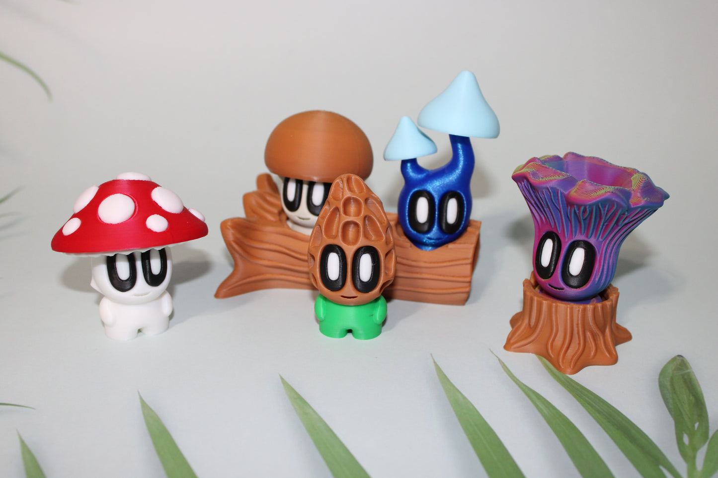 Mushroom Blob-3D Printed Figurine Set with Tree Log and Stump - Wonderland 3D Printing
