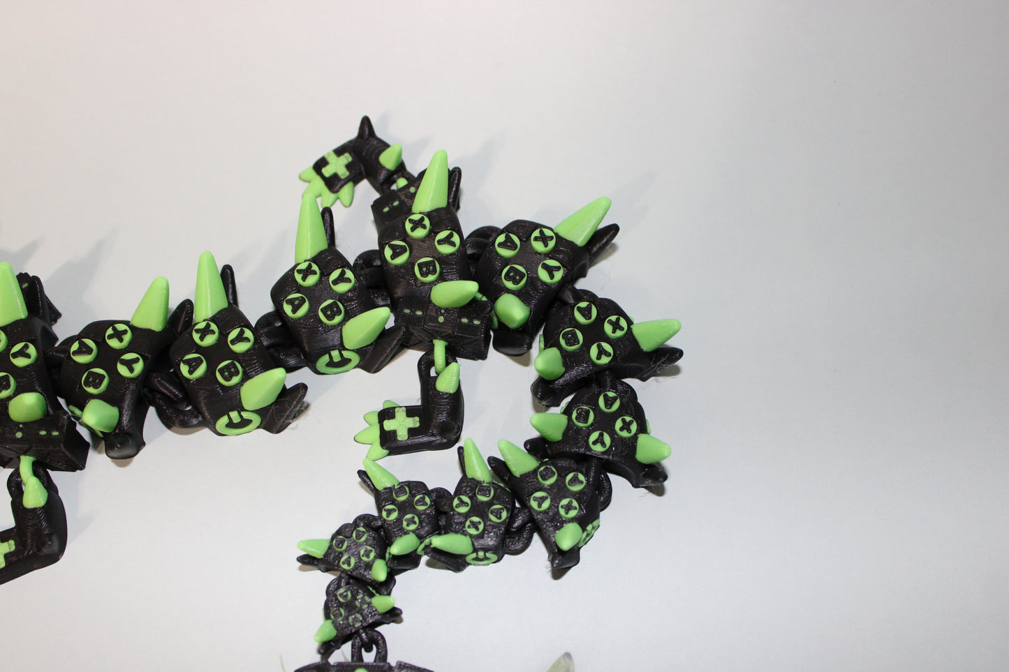 X-Gamer Dragon 3D Printed Articulated Figurine - Wonderland 3D Printing
