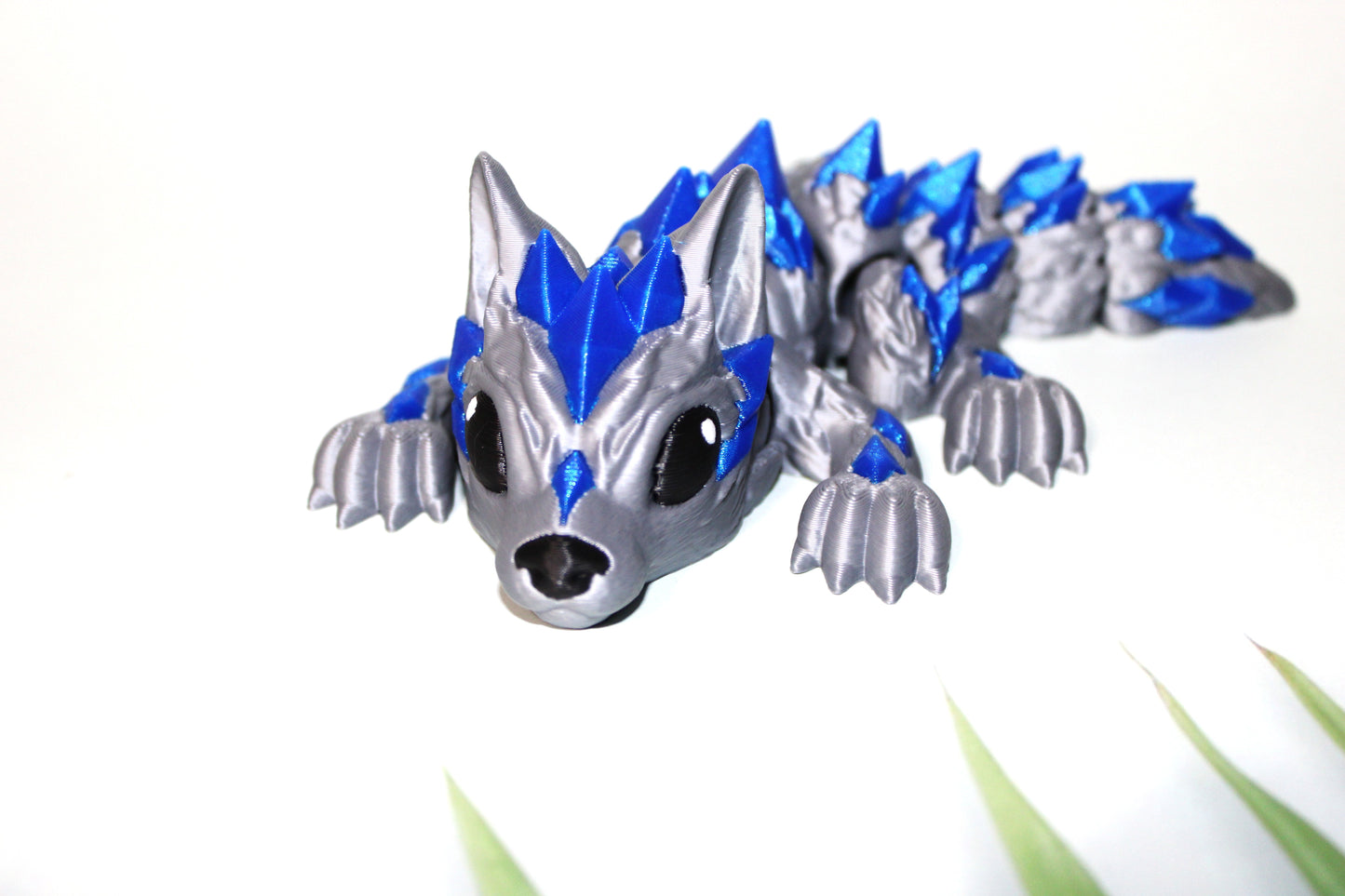 Tiny Crystal Wolf or Tiny Crystal Winged Wolf 3D Printed Articulated Figurine - Wonderland 3D Printing