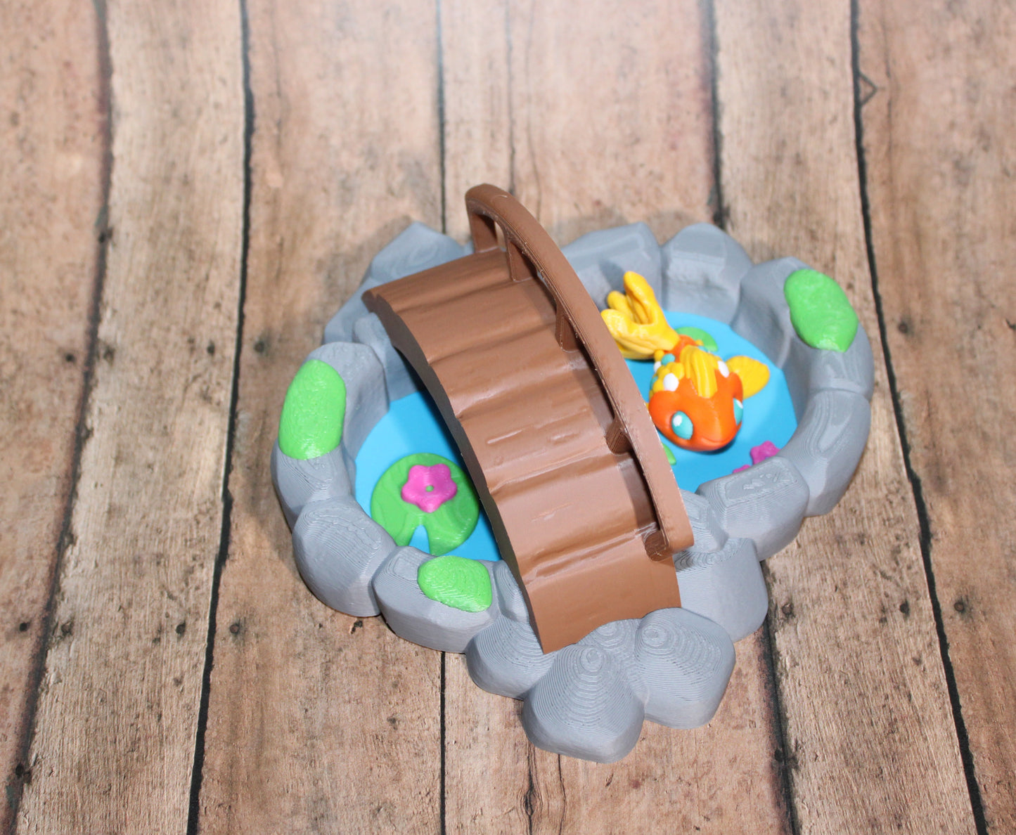 Koi Pond with Fish Articulated Flexi Fidget Full Color 3D Printed Toy - Wonderland 3D Printing