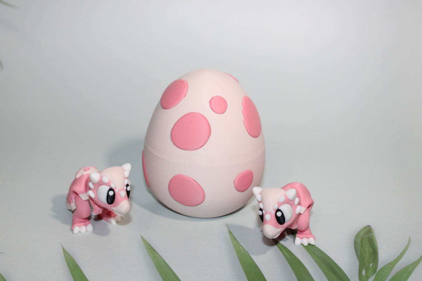 2 Dinos with Egg -3D Printed Flexi Fidget - Wonderland 3D Printing