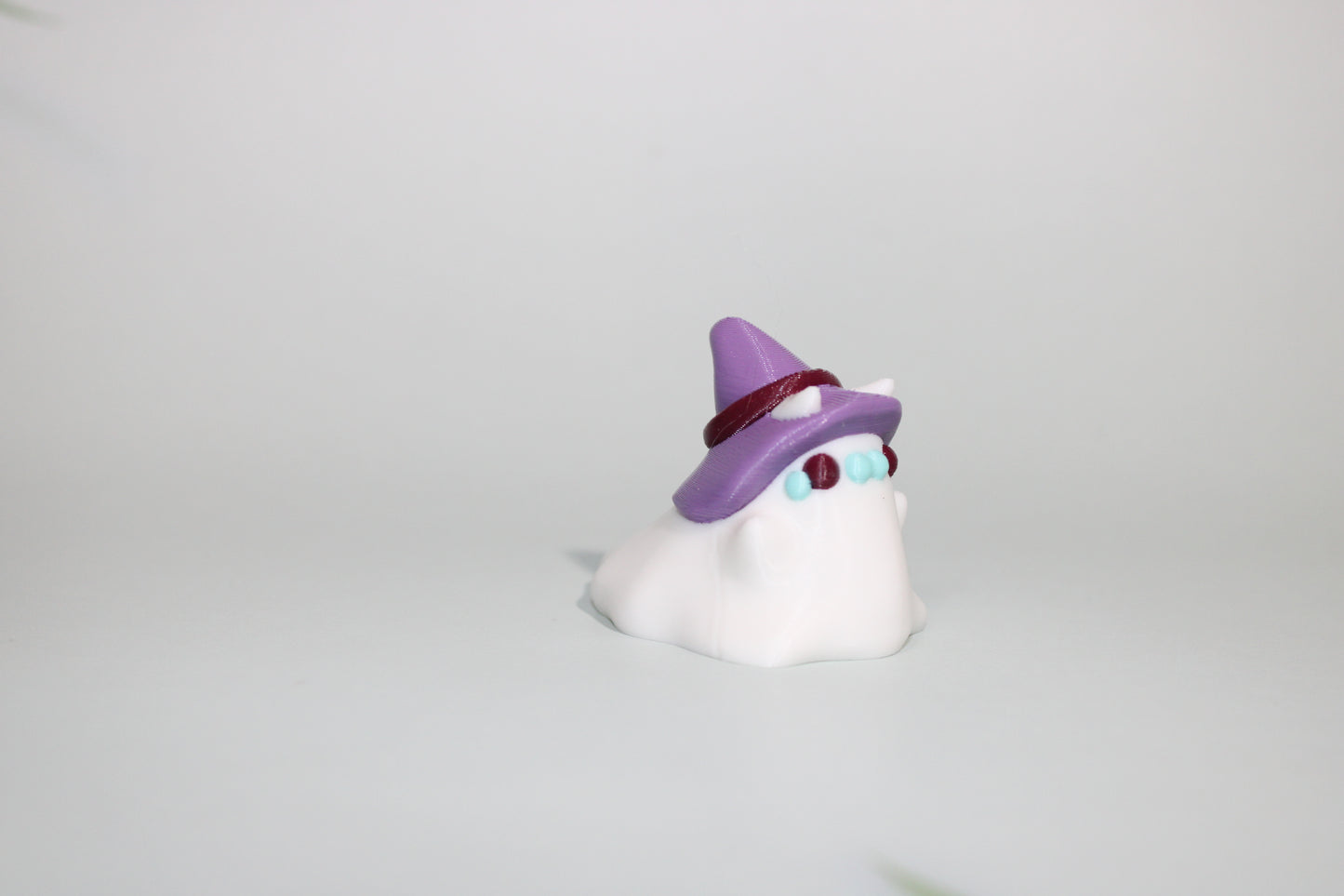 Ghostly Snail with Grass Box Container Options:3D Printed Fidget Toy - Wonderland 3D Printing