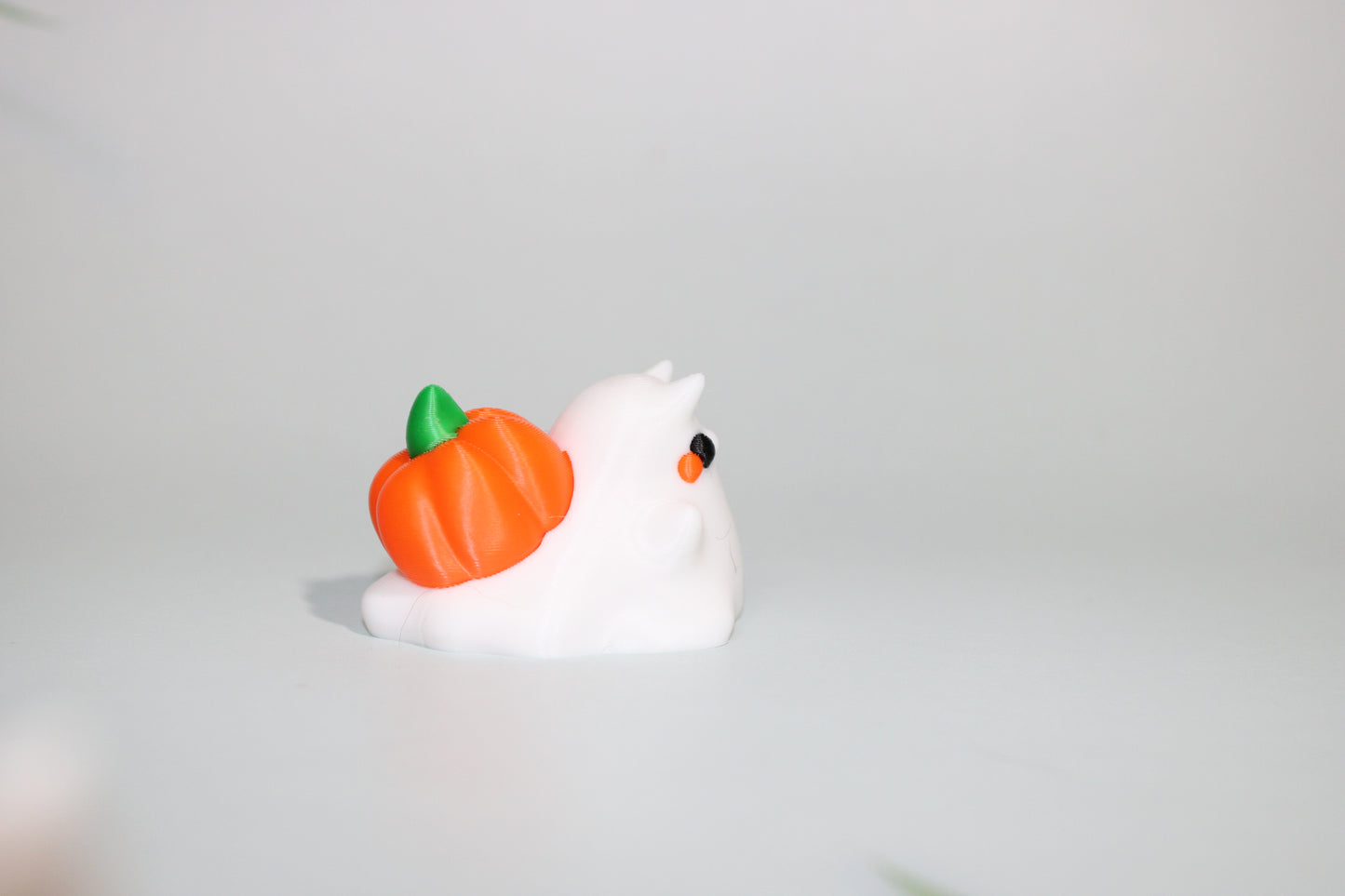 Ghostly Snail with Grass Box Container Options:3D Printed Fidget Toy - Wonderland 3D Printing