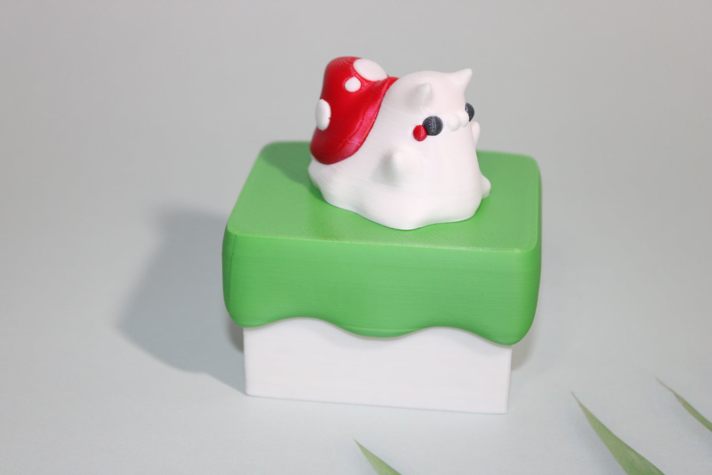 Ghostly Snail with Grass Box Container Options:3D Printed Fidget Toy - Wonderland 3D Printing