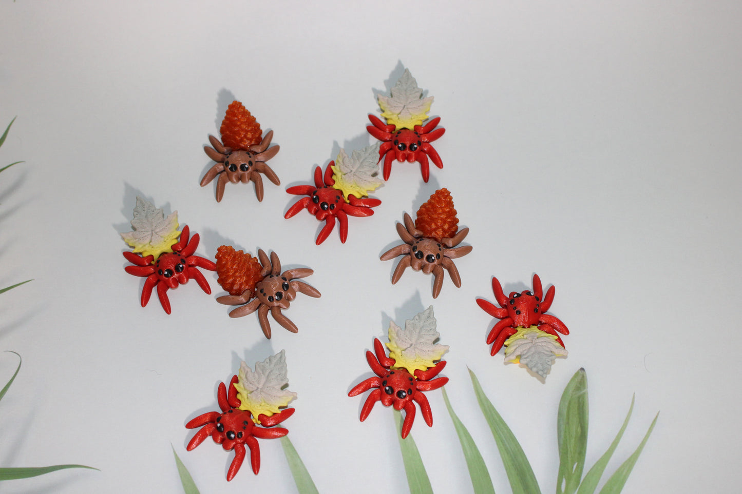 Fall Spiders 3D Printed Articulated Flexi Fidget - Wonderland 3D Printing