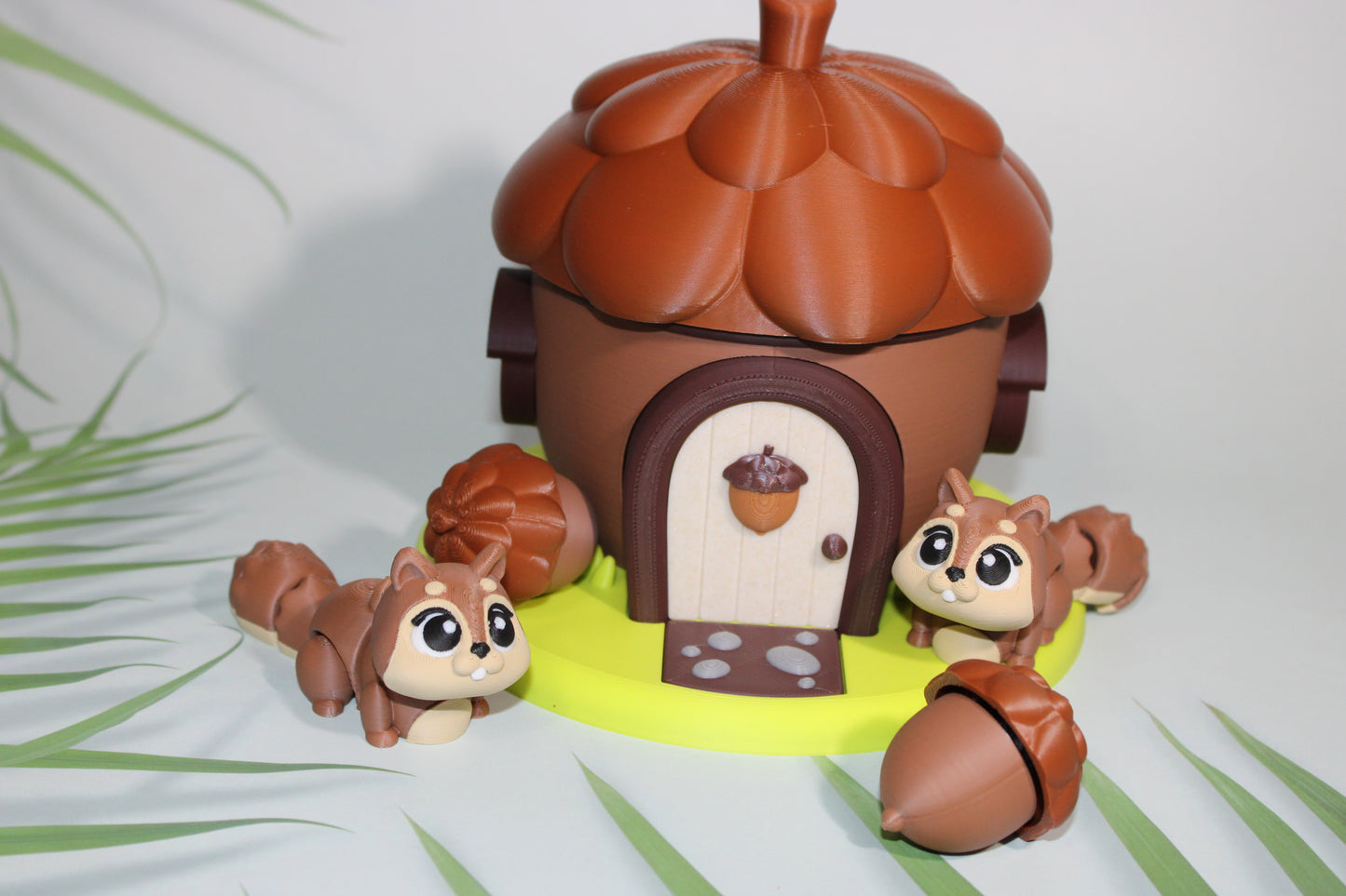 Flexi Squirrels (2) with Acorn House Showcase Container and 2 Acorn Clickers-3D Printed Articulated Flexi Figurine - Wonderland 3D Printing