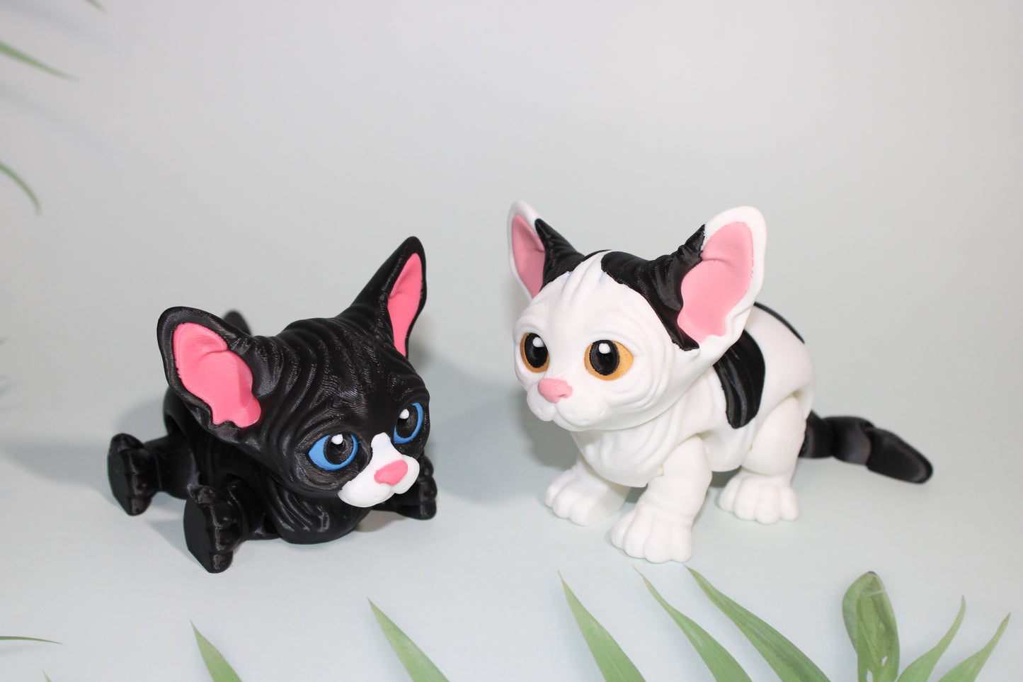 Sphynx Cat 4 inches Tall by 7 inches Long- Flexi Figurine-3D Printed - Wonderland 3D Printing