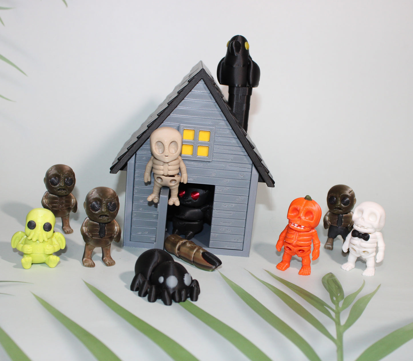 Haunted House Showcase Container with 11 Mini Flexi Toys-3D Printed Articulated Fidget - Wonderland 3D Printing