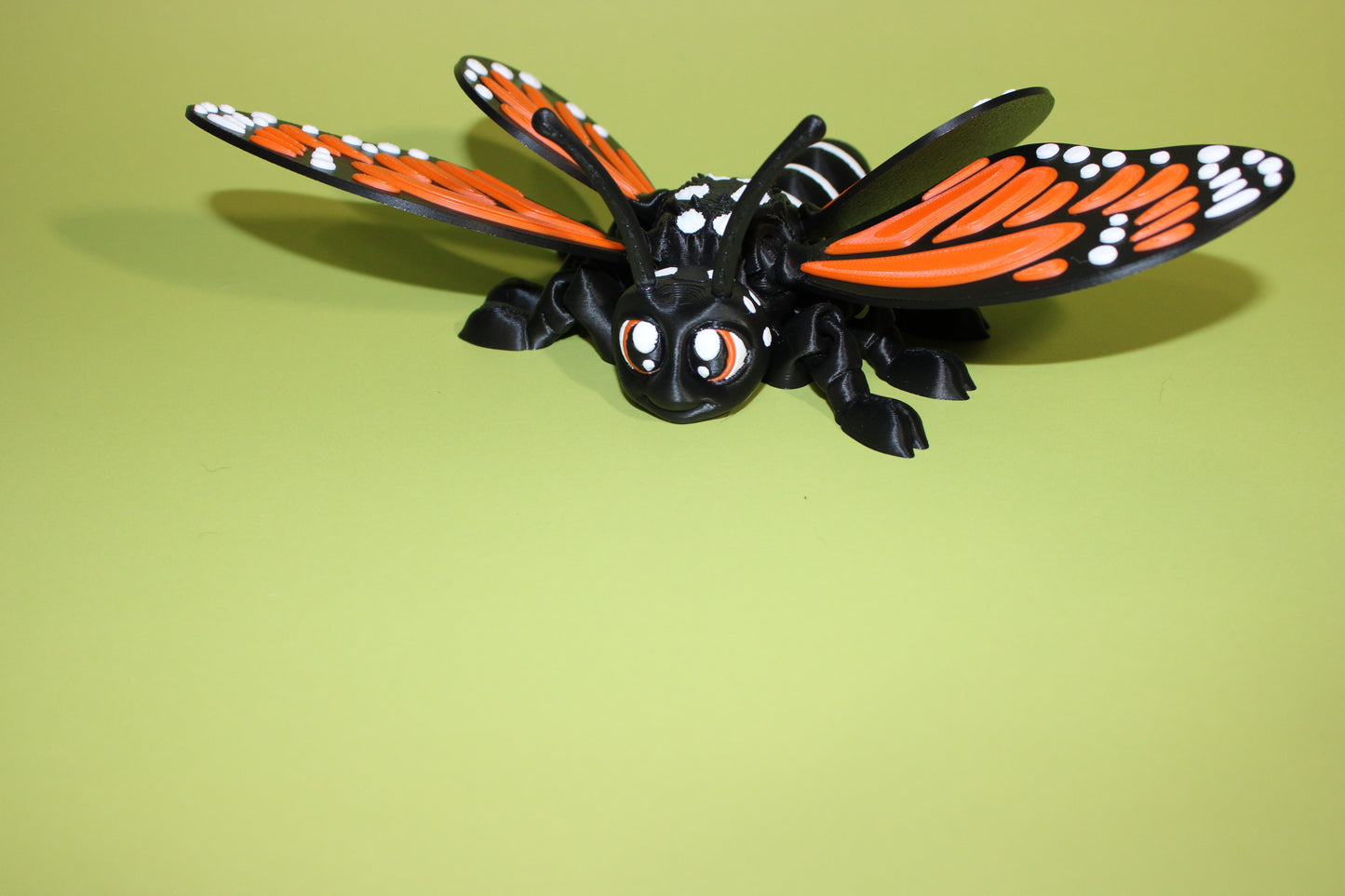 Monarch Butterfly 5 inches Long, 9-inch Wingspan-3D Printed Articulated Flexi Fidget Toy - Wonderland 3D Printing