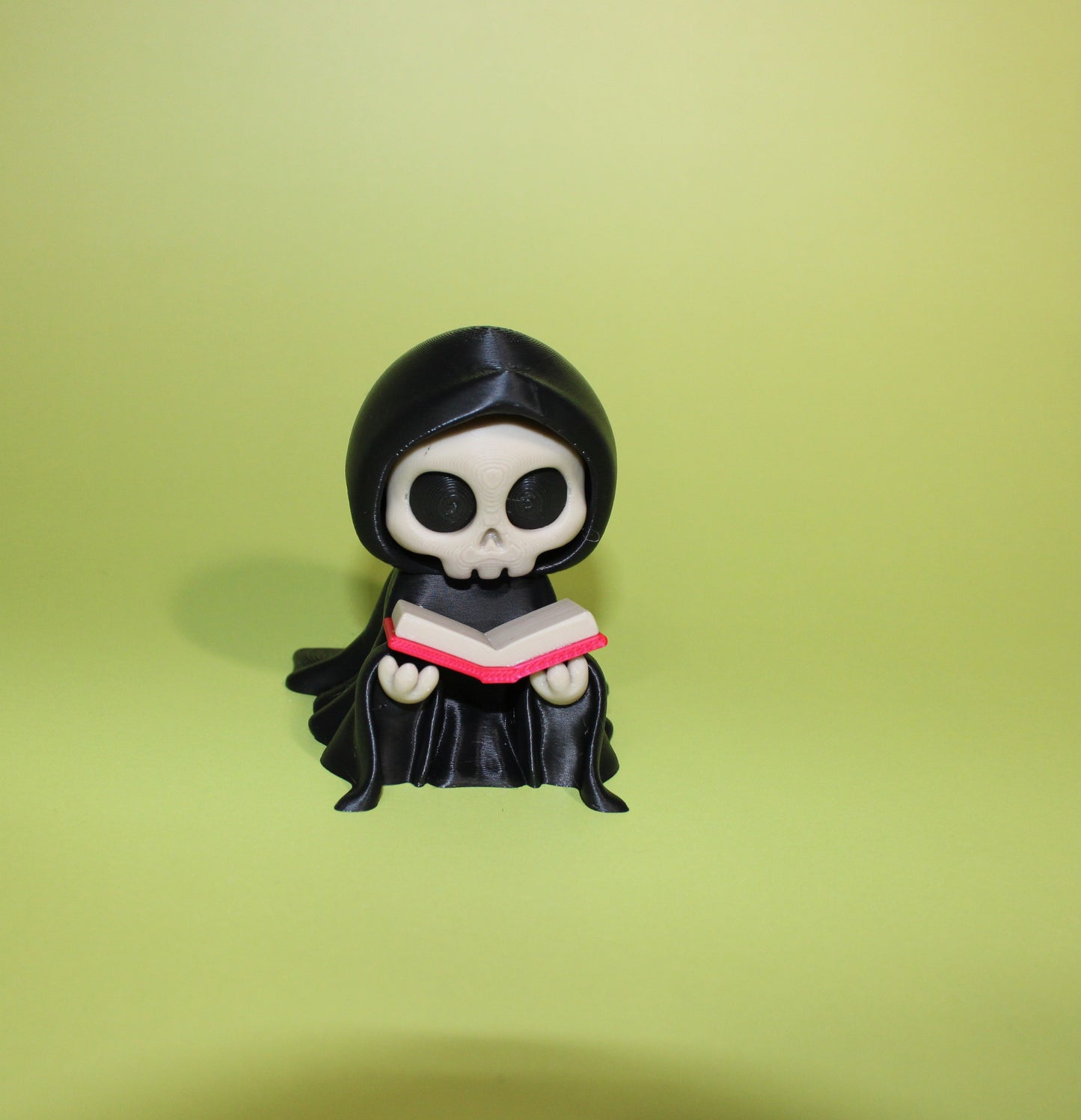 Reading Reaper 3.25 inches Tall: 3D Printed Fidget Toy - Wonderland 3D Printing