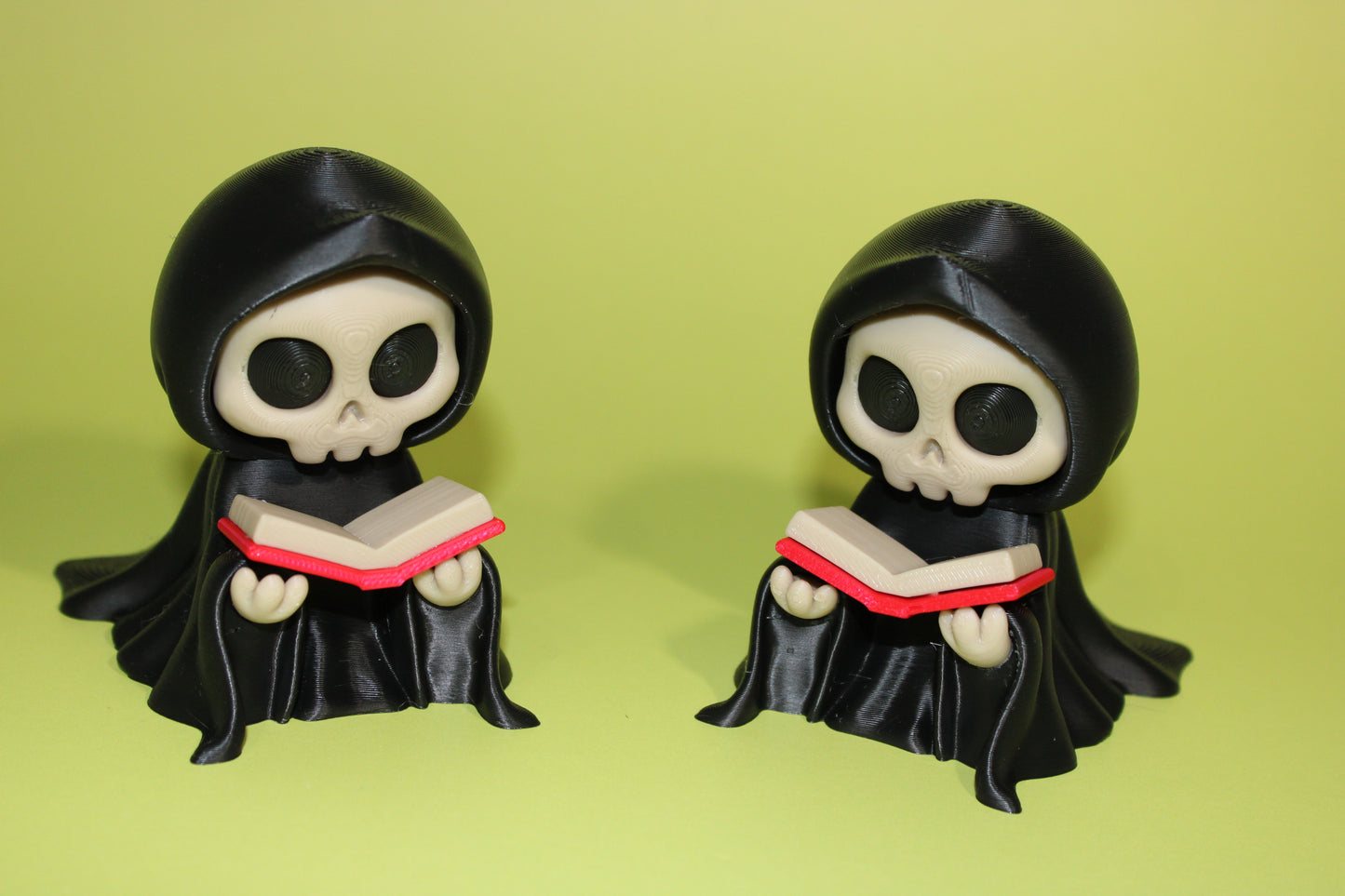 Reading Reaper 3.25 inches Tall: 3D Printed Fidget Toy - Wonderland 3D Printing