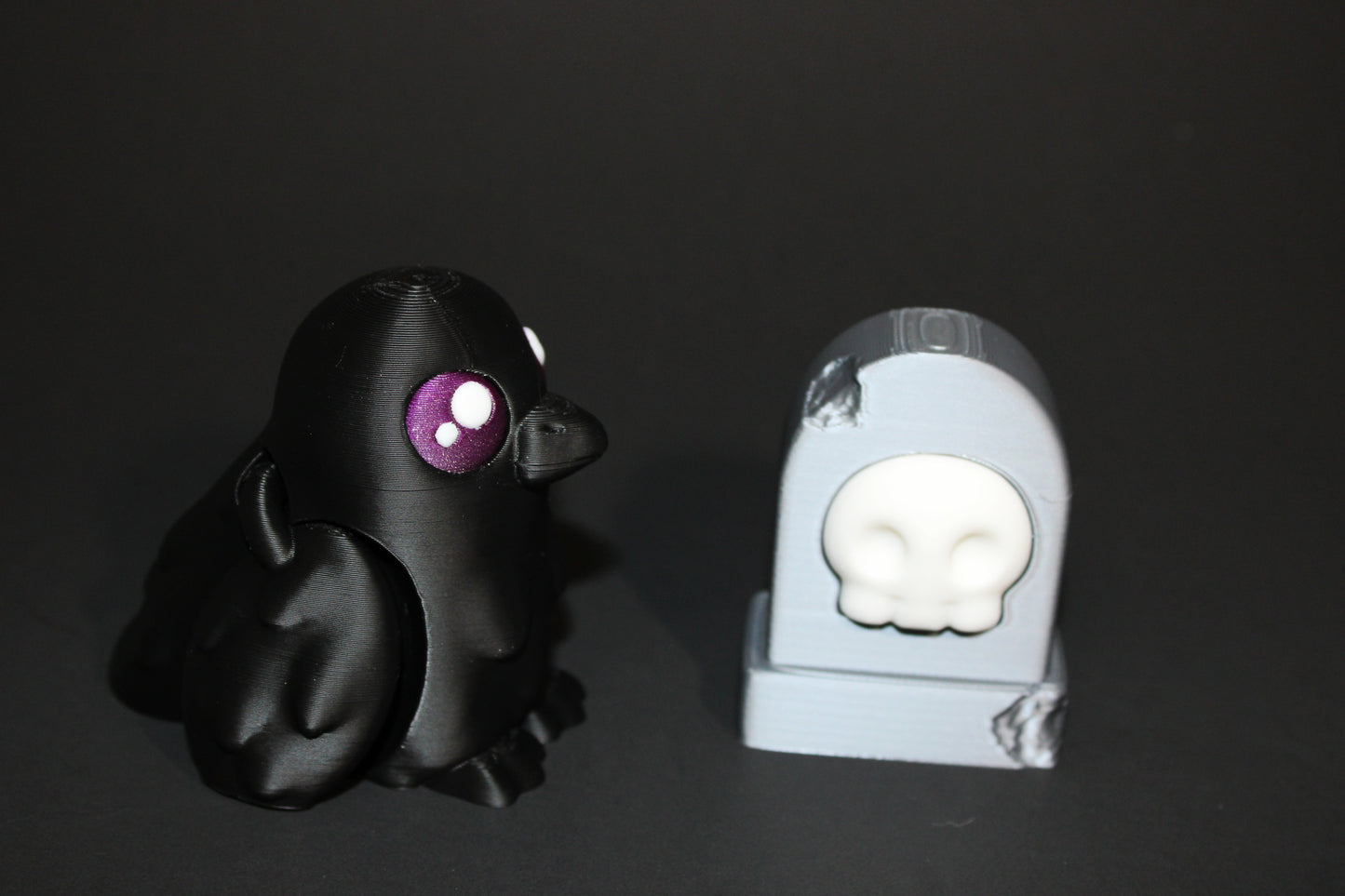 Raven and Tombstone 3 inches Tall-3D Printed Articulated Fidget Toy