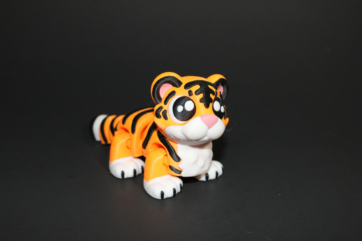 Flexi Circus Tiger 2.75 tall x 5 inches long with Prop Options: 3D Printed Fidget Toy - Wonderland 3D Printing