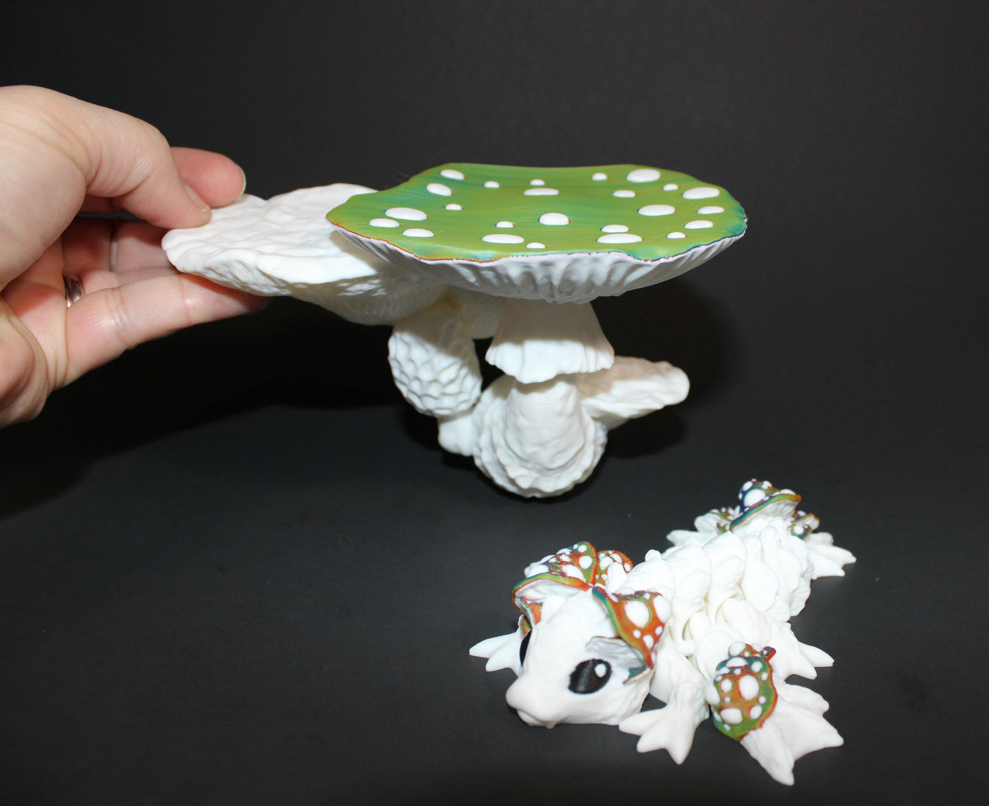 Mini Mushroom Dragon with Mushroom Shelf Options-3D Printed Articulated Fidget Toy
