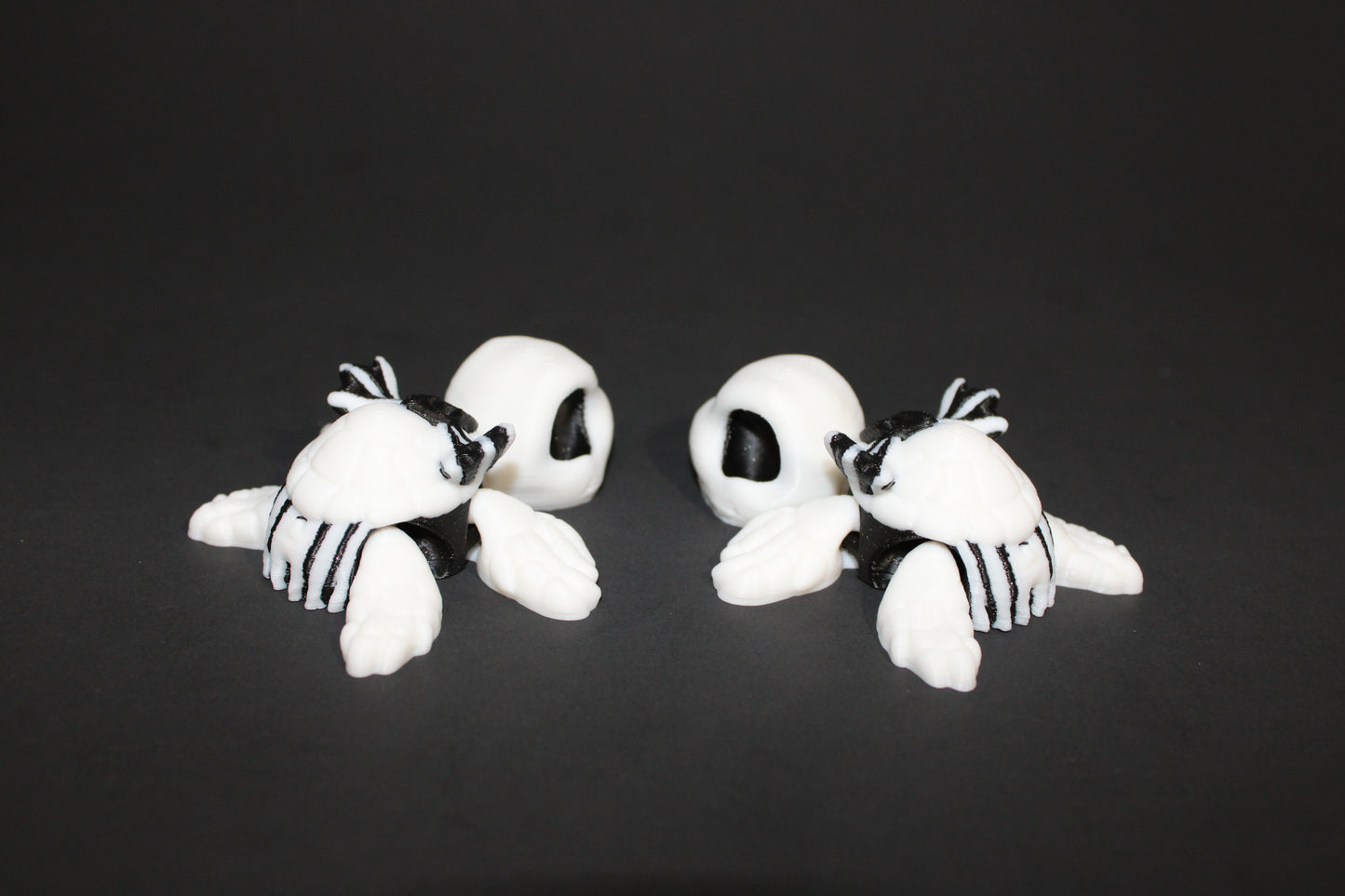 Halloween Turtles - 3D Printed Articulated Flexi Fidget Figurine: 3D Printed Fidget Toy - Wonderland 3D Printing