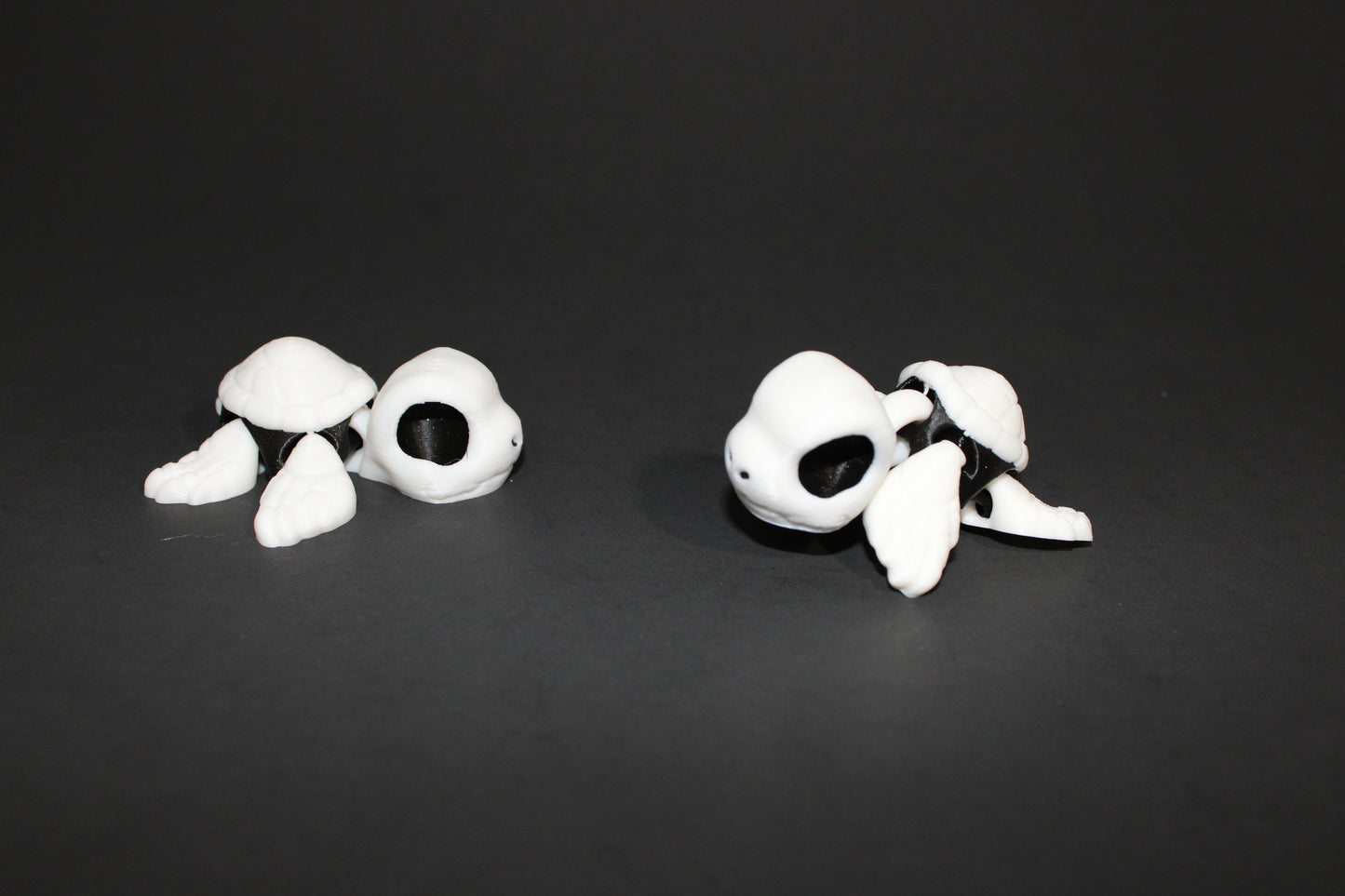 Halloween Turtles - 3D Printed Articulated Flexi Fidget Figurine: 3D Printed Fidget Toy - Wonderland 3D Printing