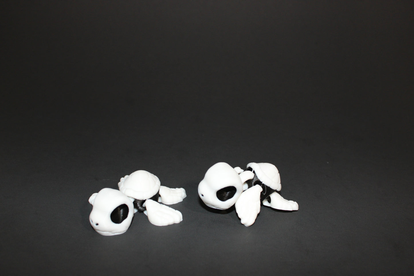 Halloween Turtles - 3D Printed Articulated Flexi Fidget Figurine: 3D Printed Fidget Toy - Wonderland 3D Printing