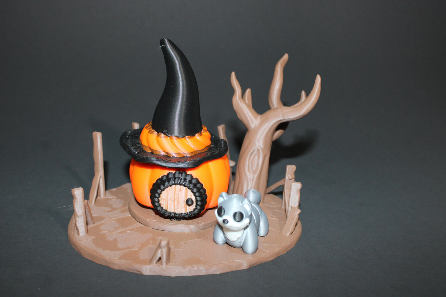 Pumpkin Hut Comes with 1 Mini Halloween themed-3.5 inches tall by 5 inches Wide-Full Color 3D Printed - Wonderland 3D Printing