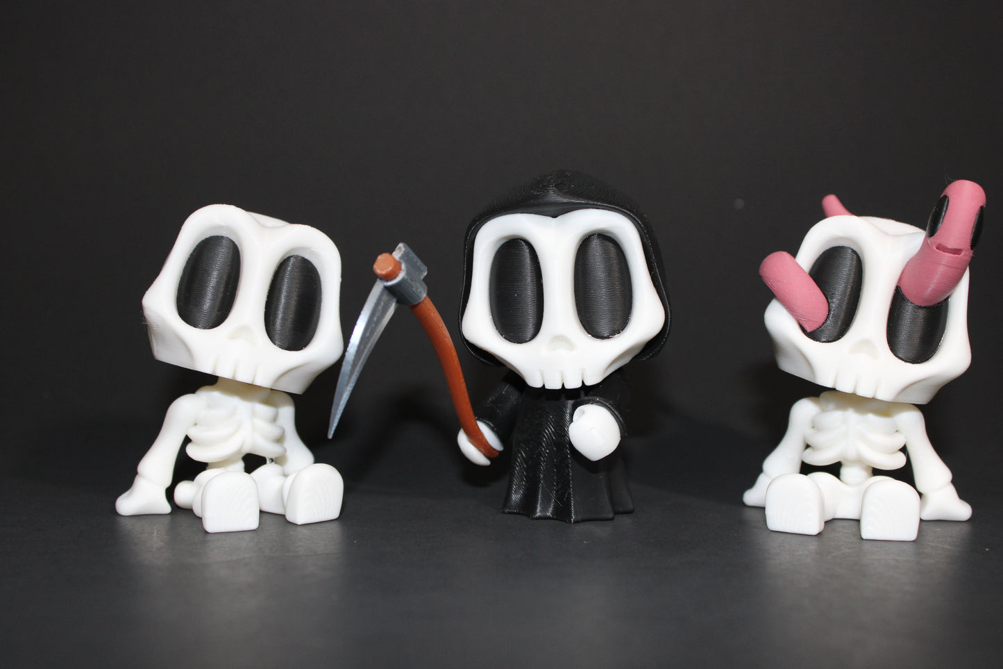 Blob Skeletons-3-3.25 inches Tall-3D Printed Articulated Flexi Figurines-Perfect for Halloween - Wonderland 3D Printing