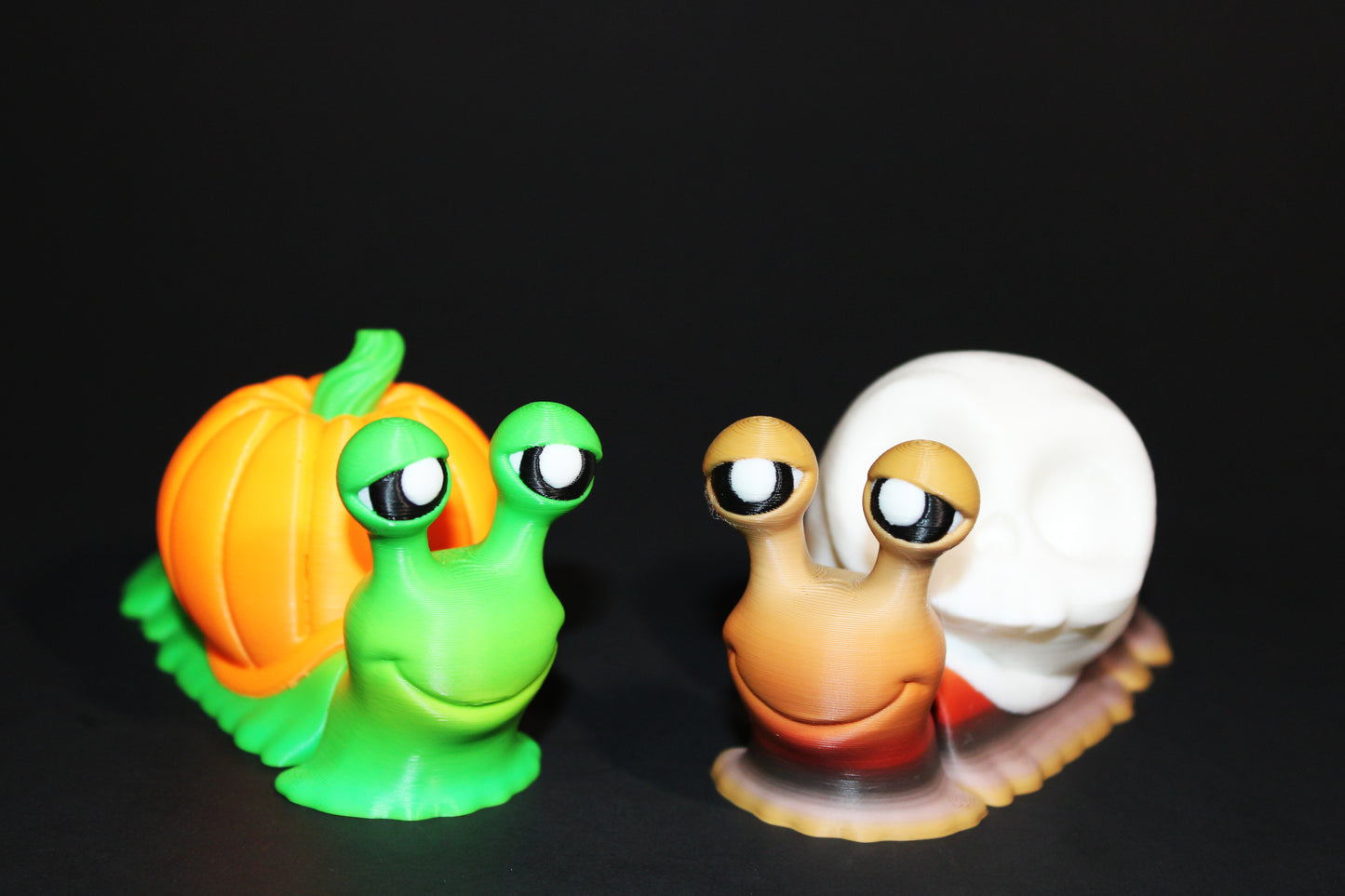 Halloween Edition-Flexi Snail 5.25 inches long-3D Printed Articulated Fidget Toy - Wonderland 3D Printing