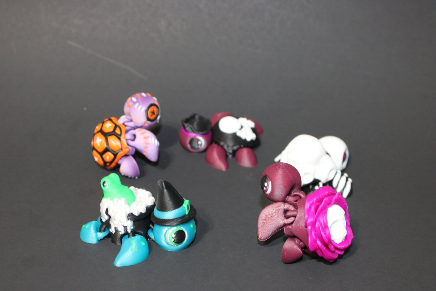 3D Printed Articulated Turtle Fidget Toy - Spooky Styles 2.5 inches - Wonderland 3D Printing