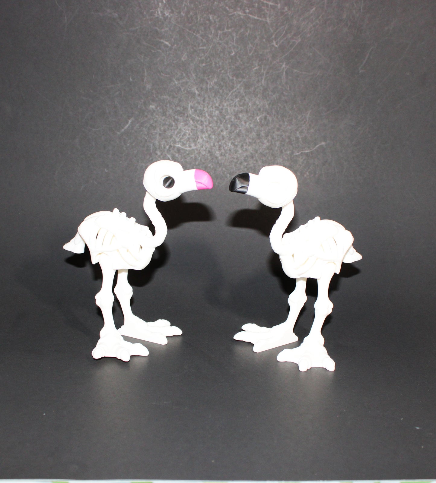 3D Printed Articulated Skelton Flamingo Fidget Toy - Wonderland 3D Printing