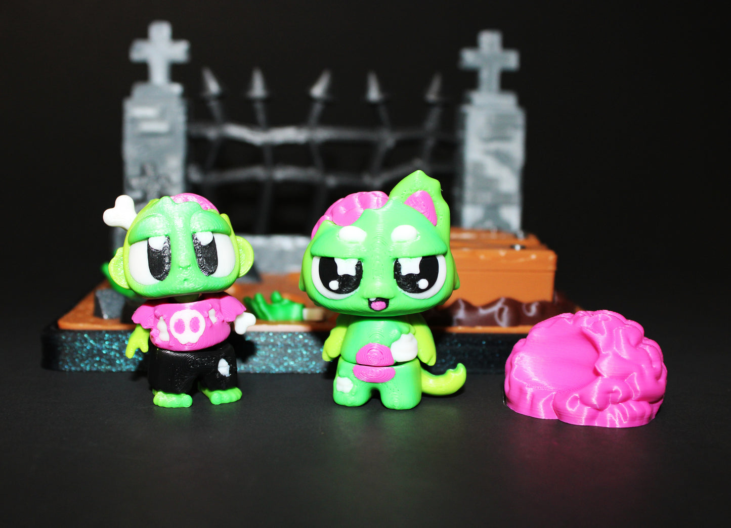 3D Printed Flexi Zombie with Zombie Kitty in Graveyard-Brain Included - Wonderland 3D Printing