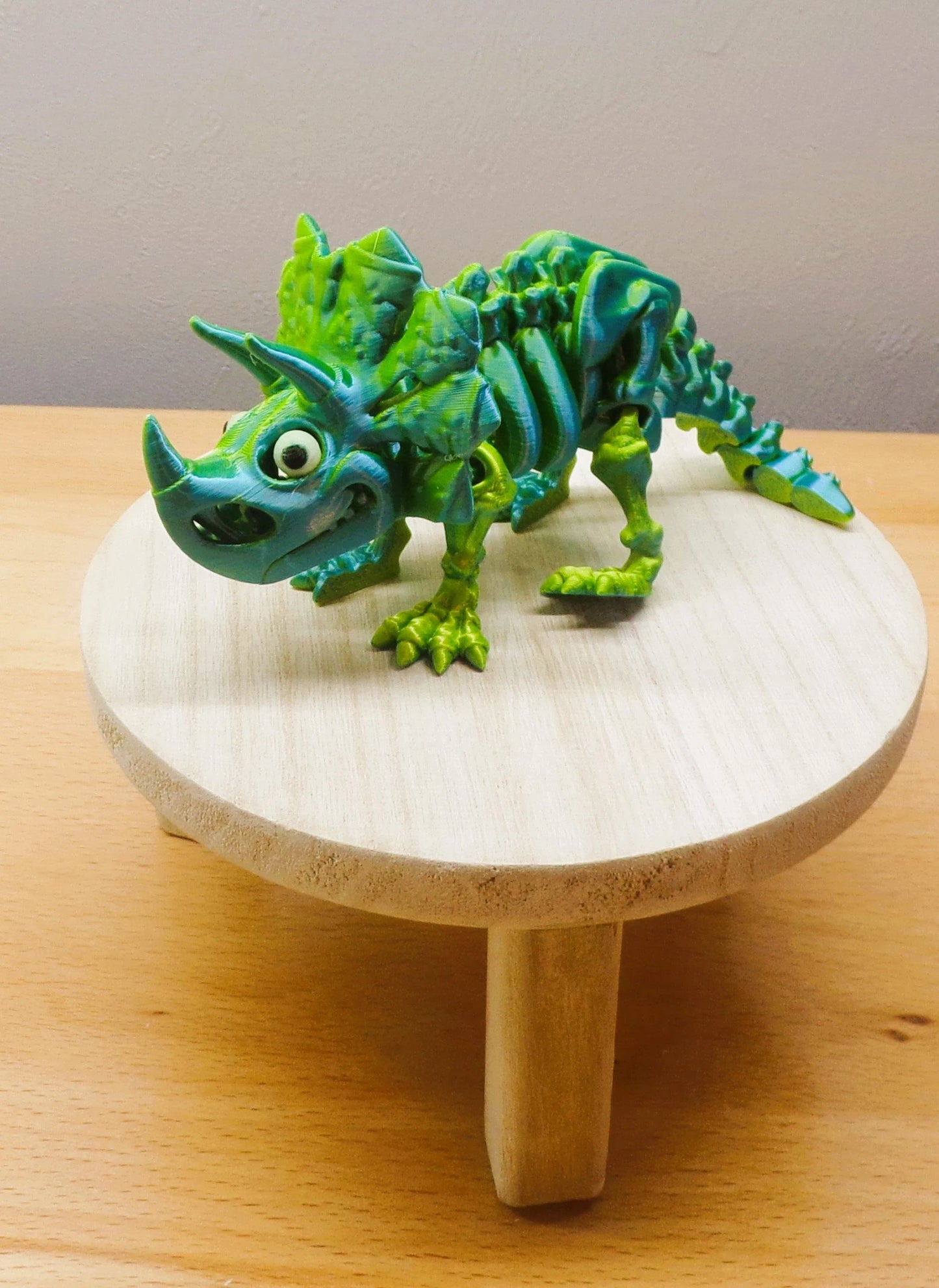 Triceratops Skeleton: 3D Printed, Articulated - Wonderland 3D Printing
