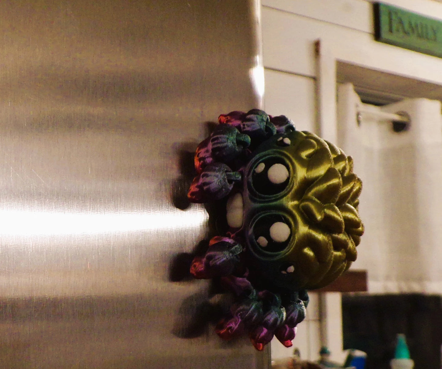 Magneto the Jumping Spider 3D Printed Articulated Figurine-Web included magnetic - Wonderland 3D Printing